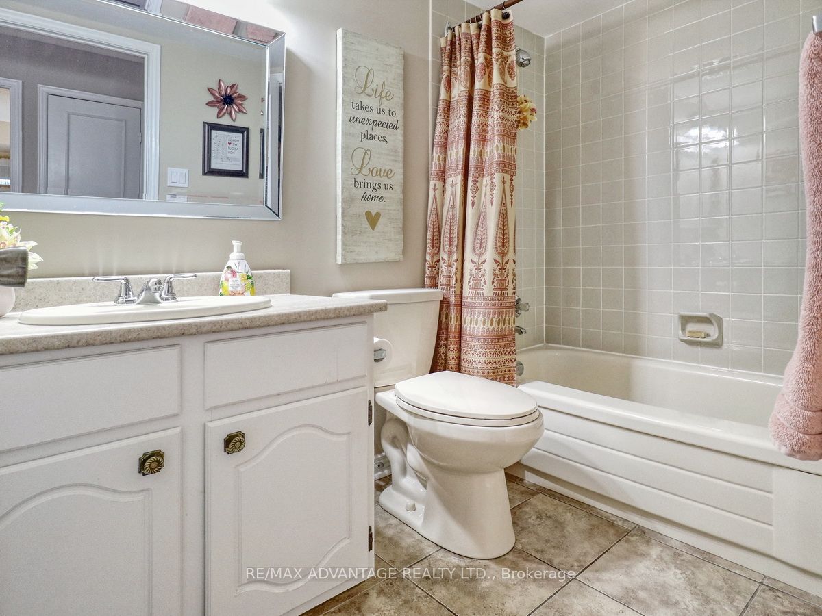 693 Windermere Road 307 Property Photo 39