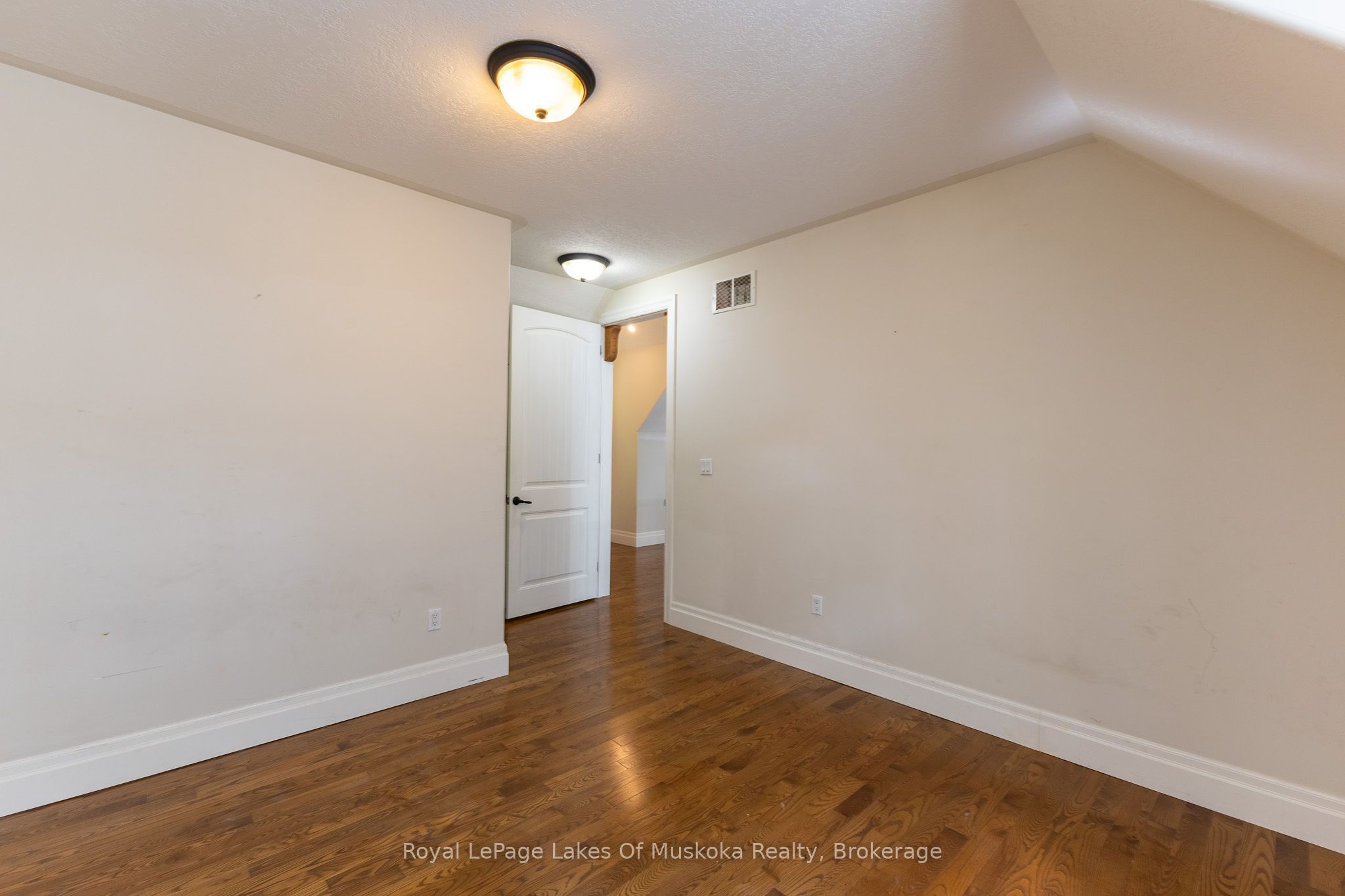 25-1235 Shea Road Property Photo 23