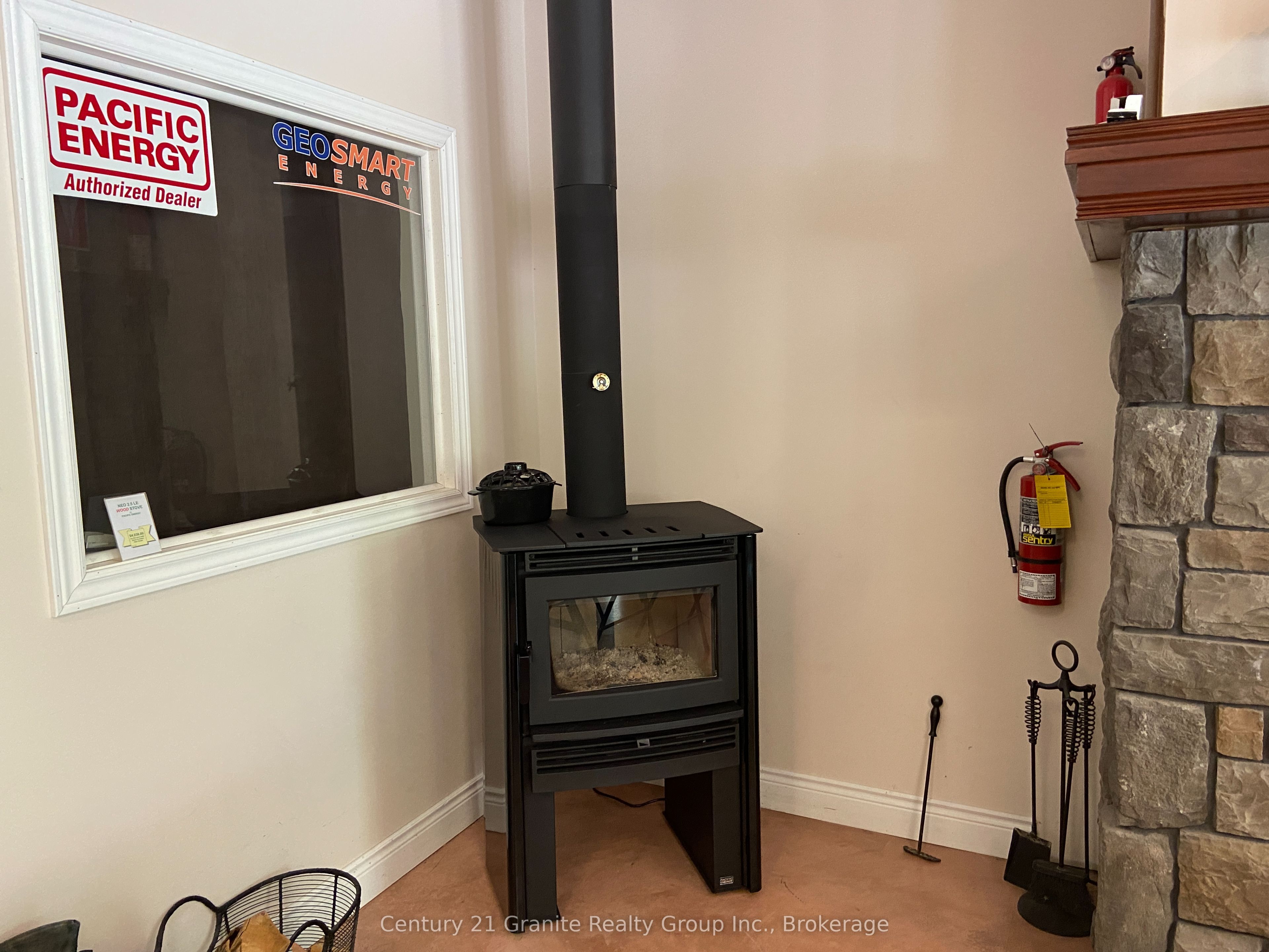 39 Bobcaygeon Road Property Photo 5