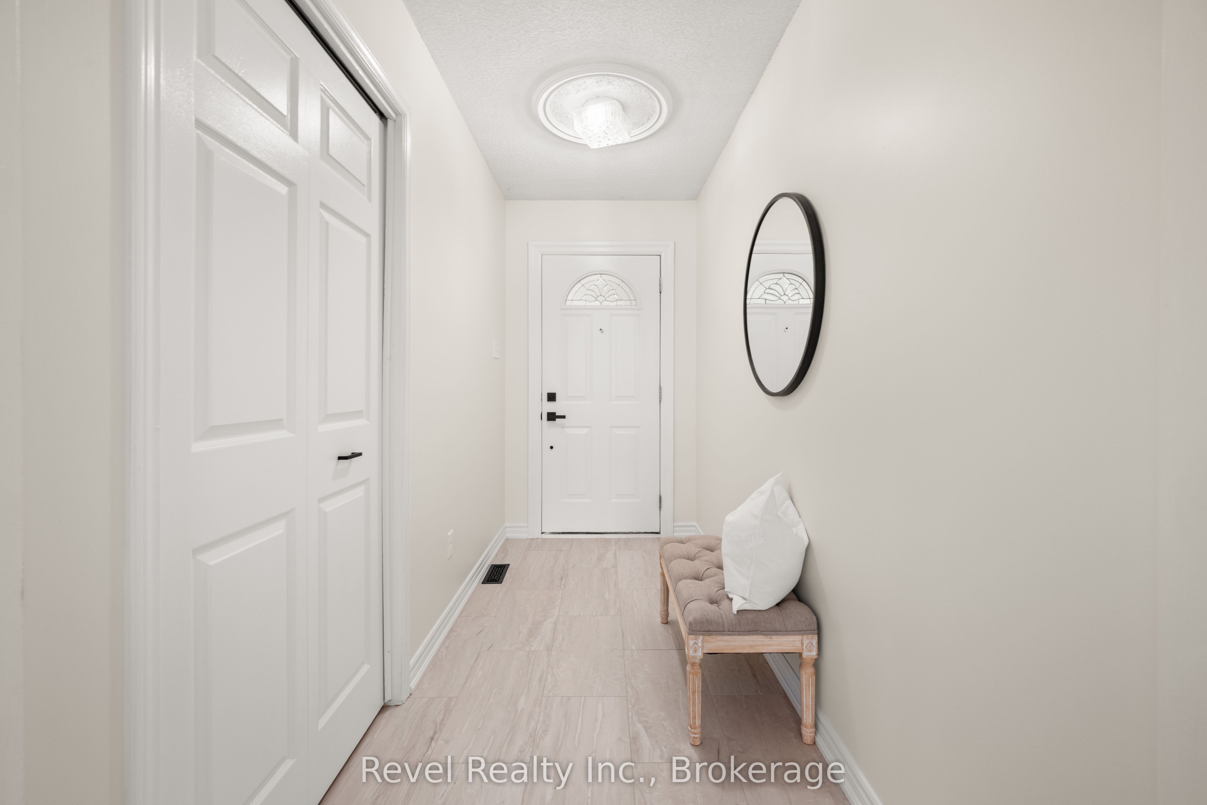 9 Crestwood Avenue Property Photo 7