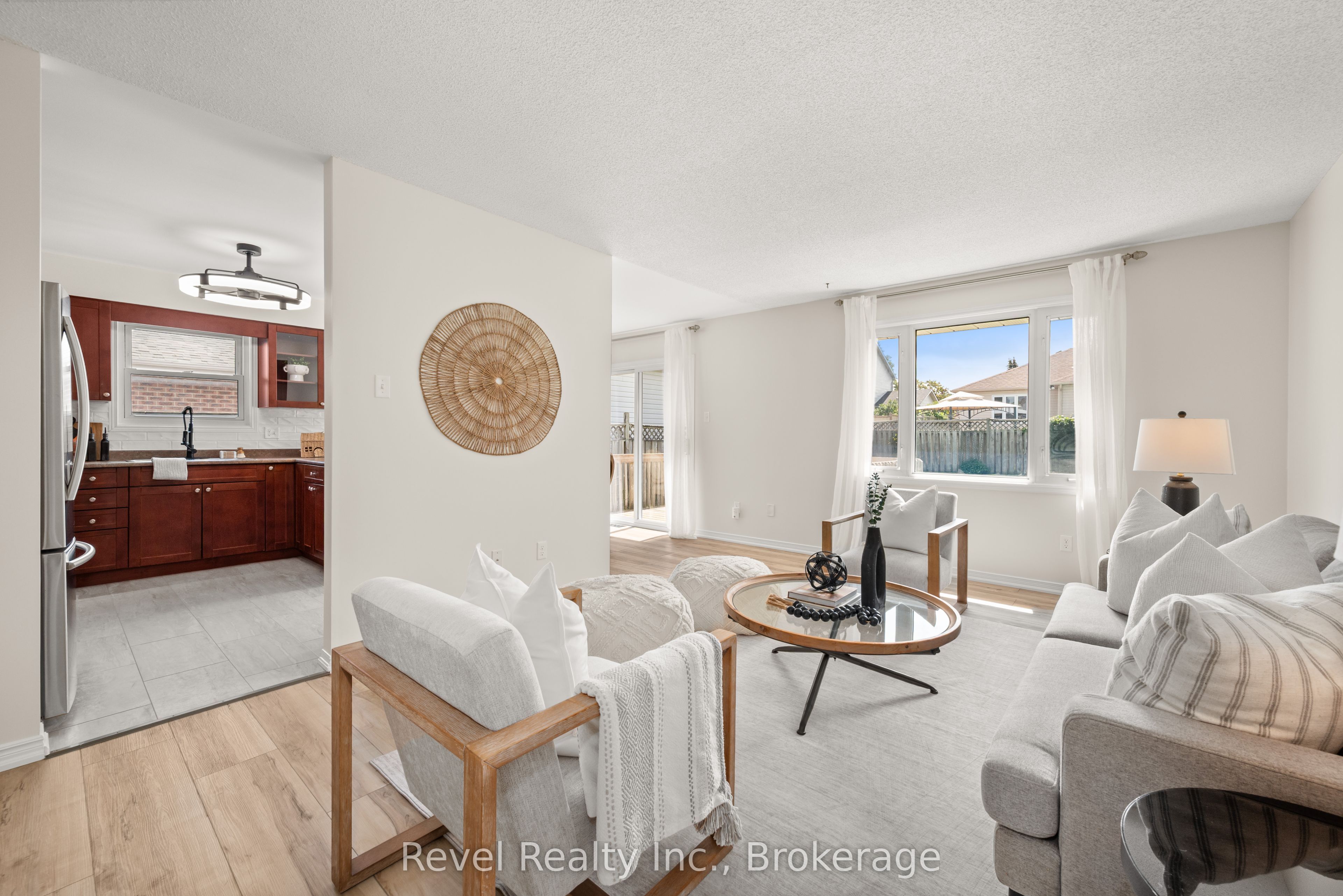 9 Crestwood Avenue Property Photo 8
