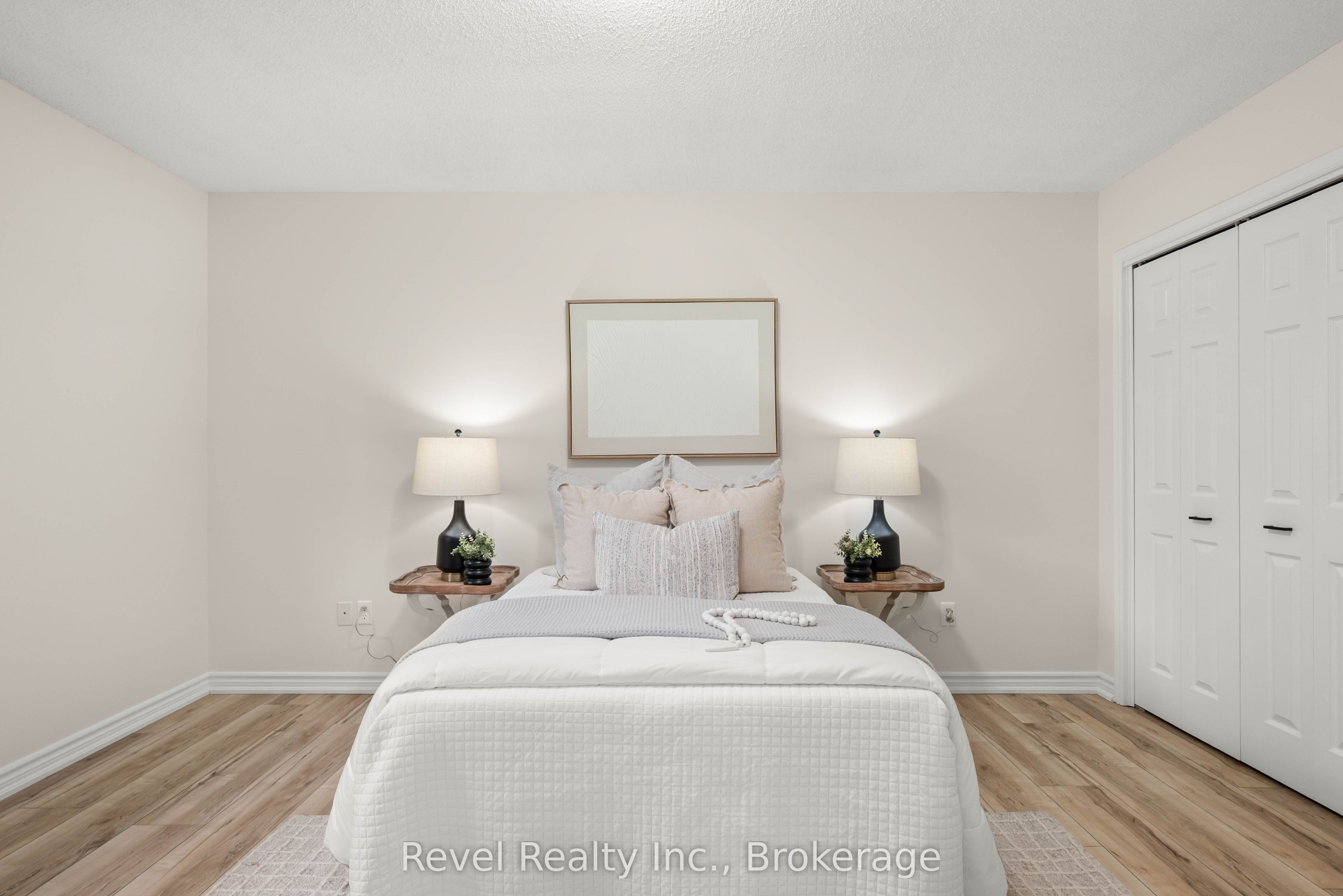 9 Crestwood Avenue Property Photo 23