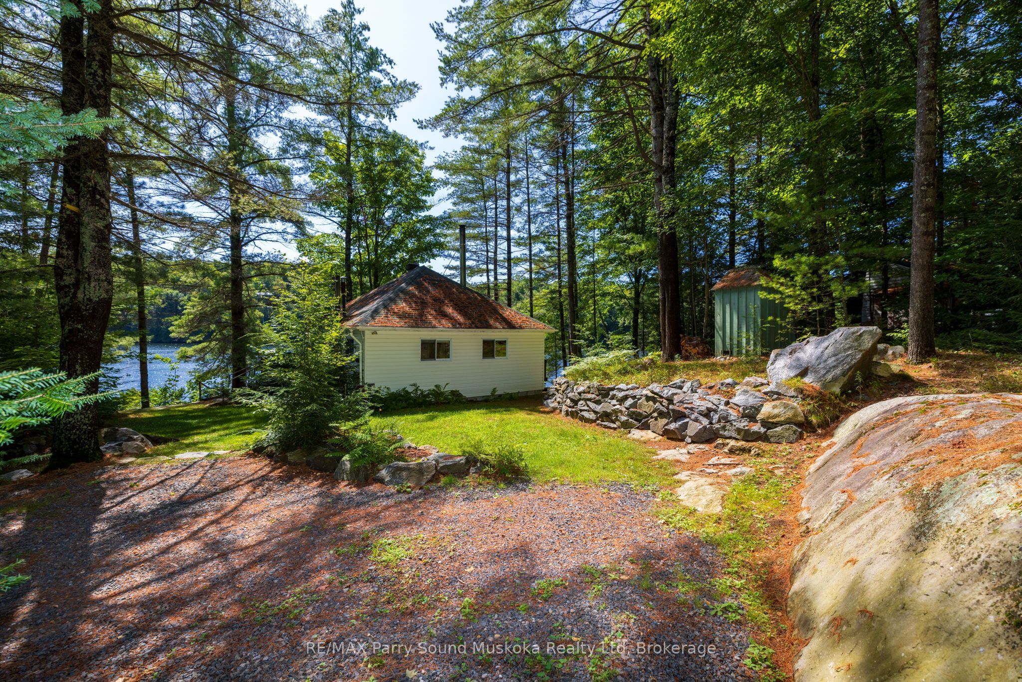 4 Post Lane Property Photo 30