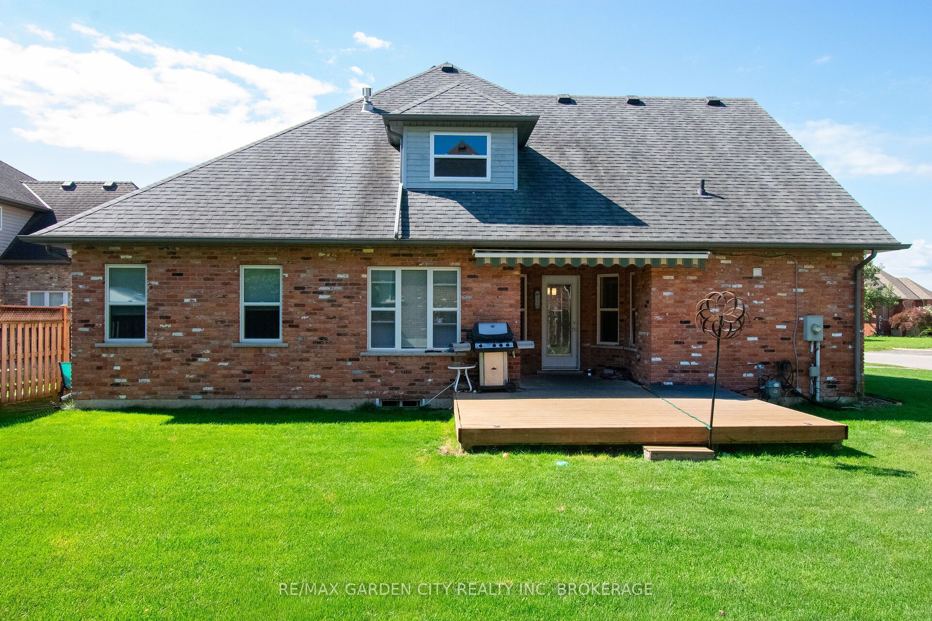 26 Las Road Property Photo 3