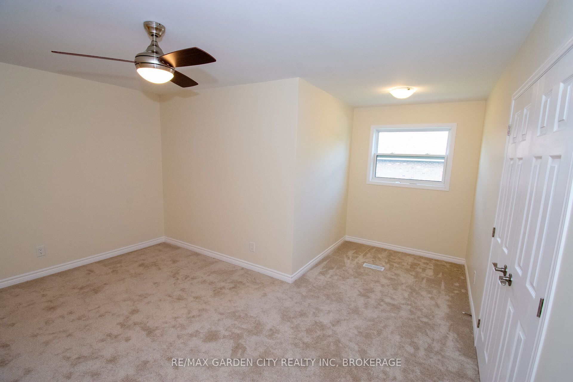 26 Las Road Property Photo 22