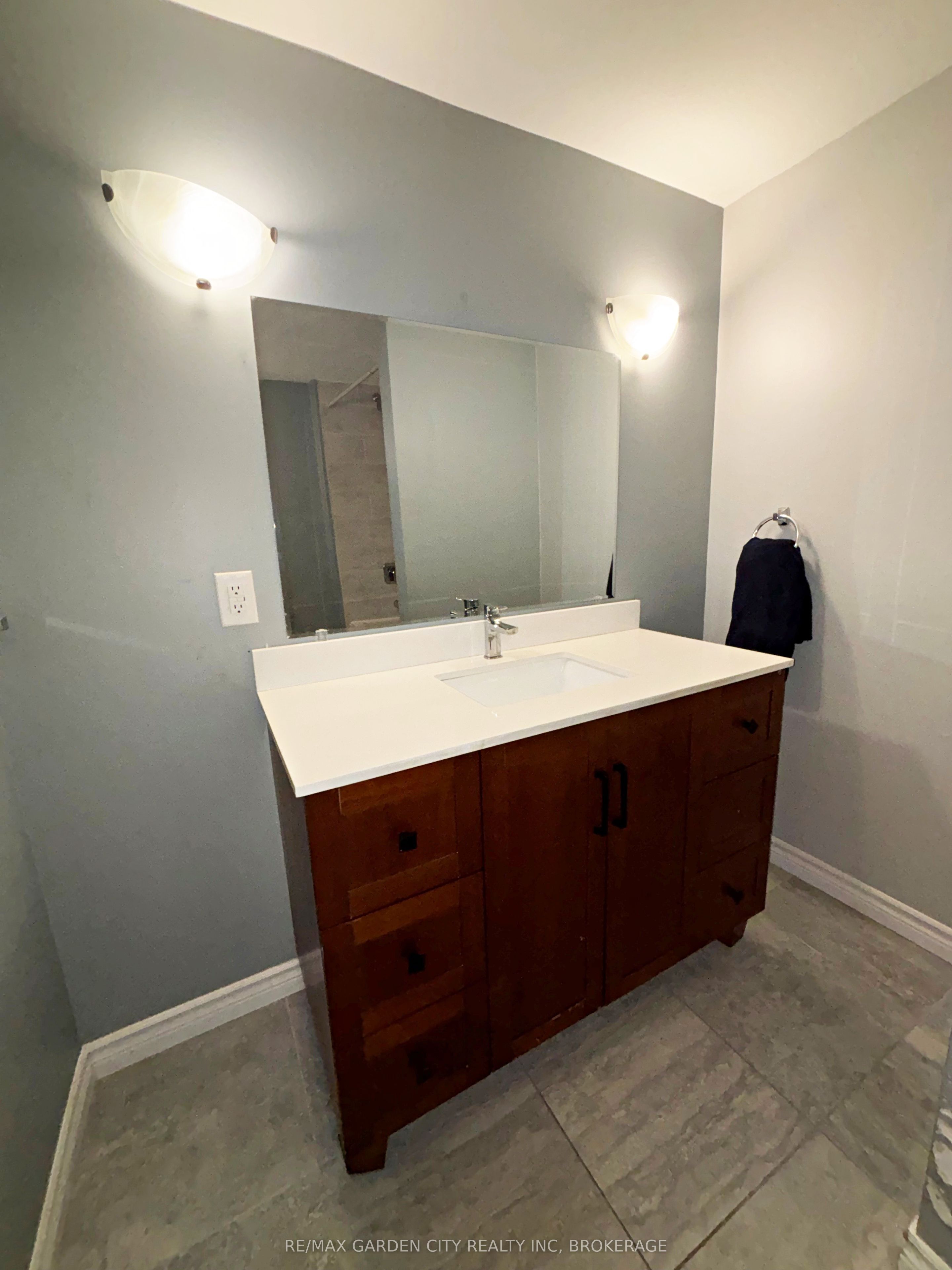 26 Las Road Property Photo 31