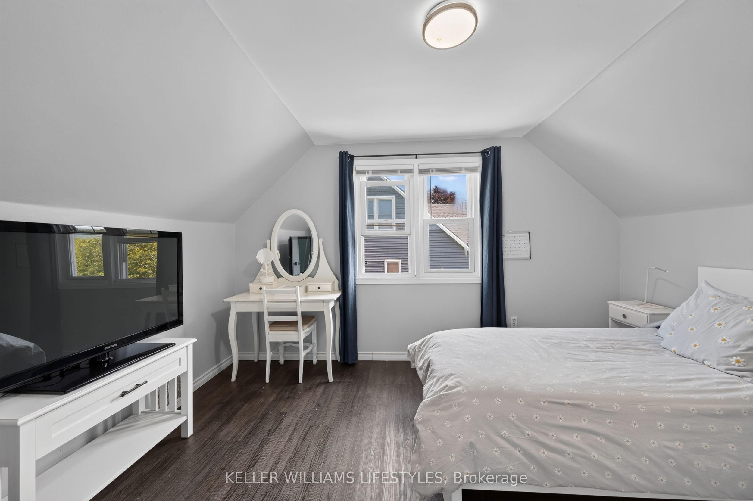 40 Magee Street Property Photo 17