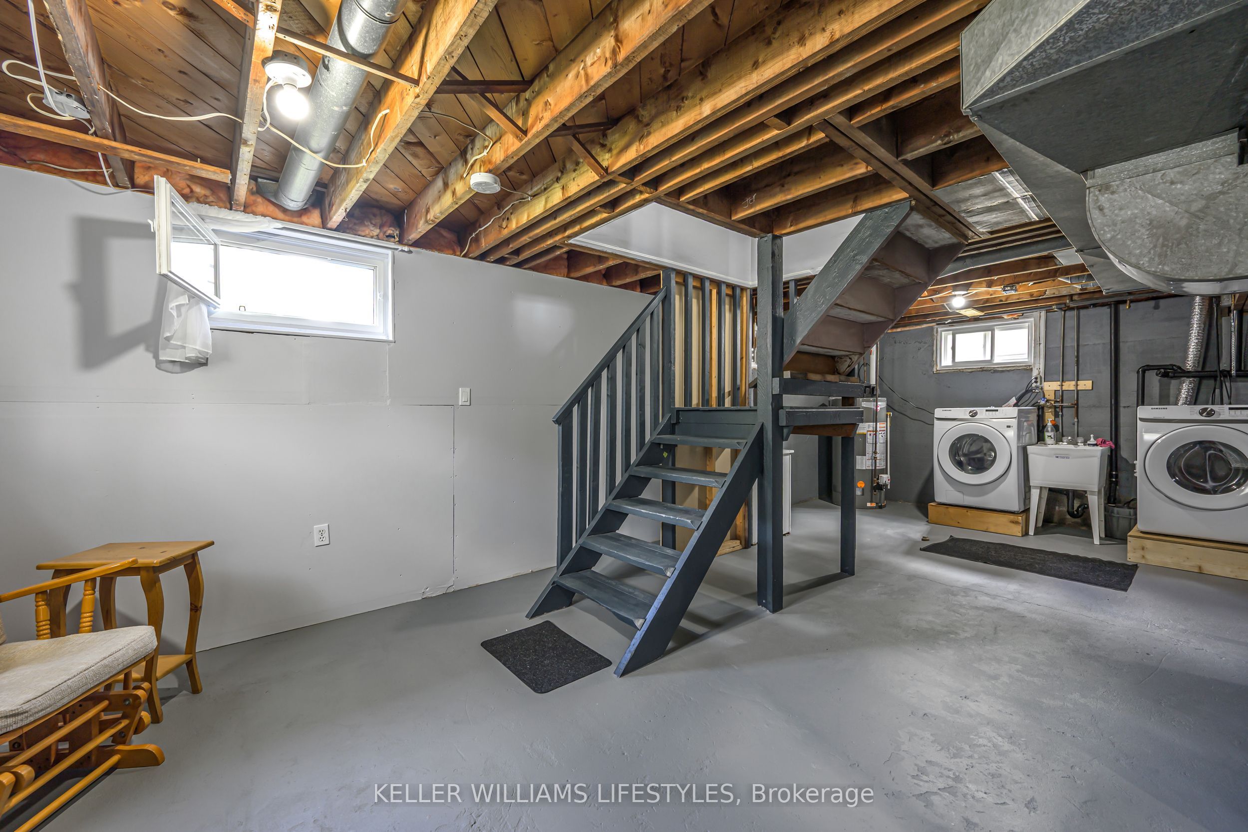 40 Magee Street Property Photo 22