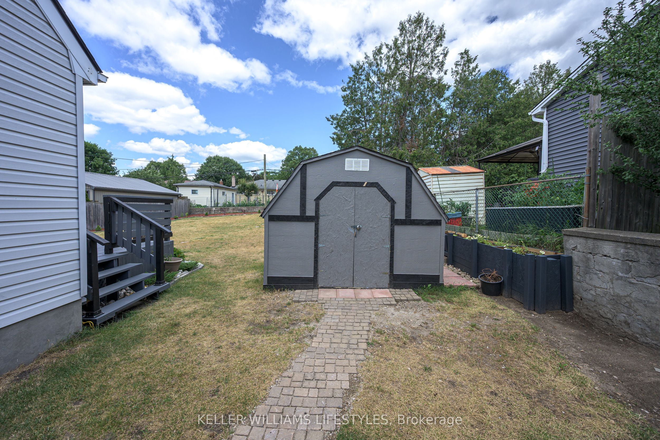 40 Magee Street Property Photo 34