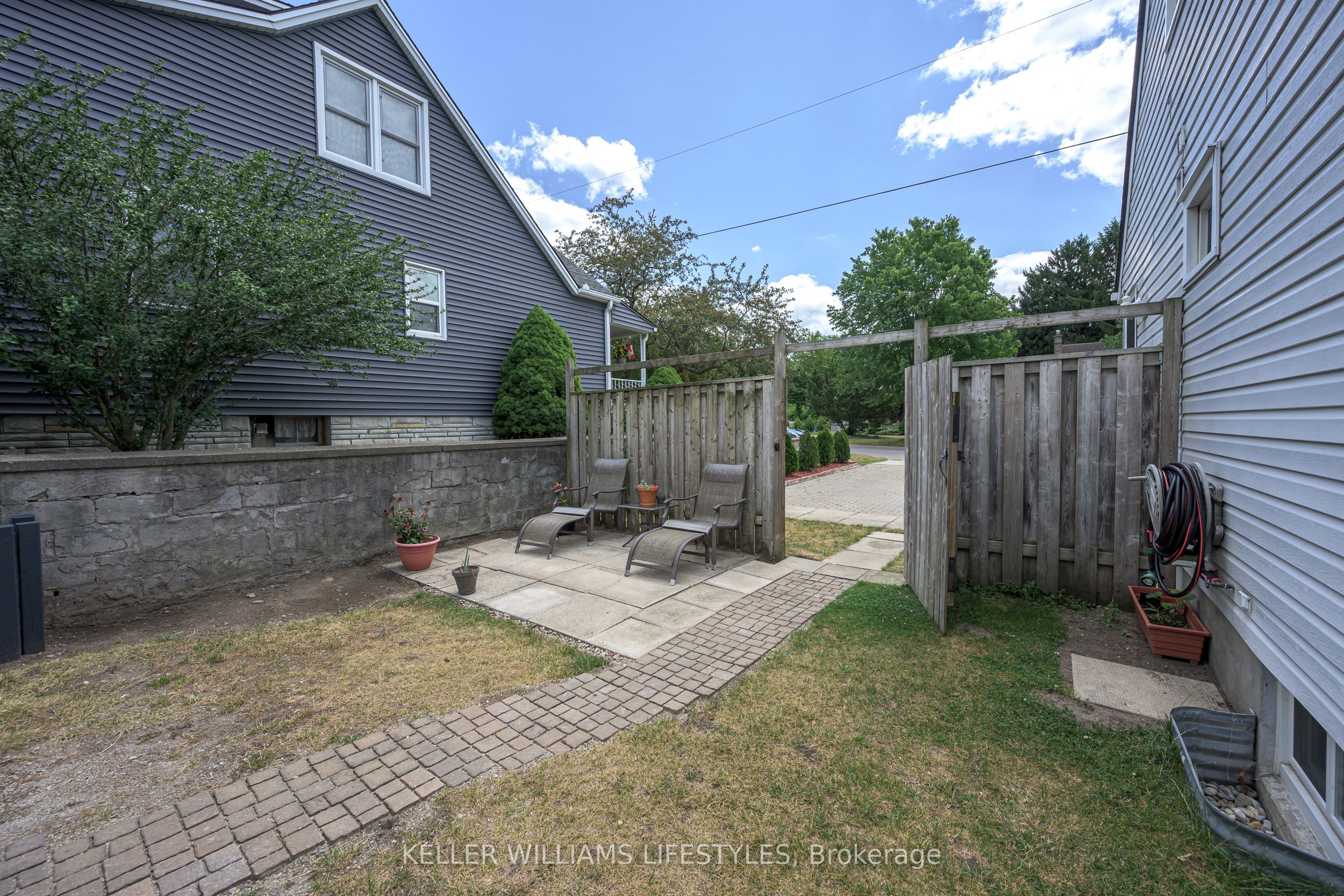 40 Magee Street Property Photo 35
