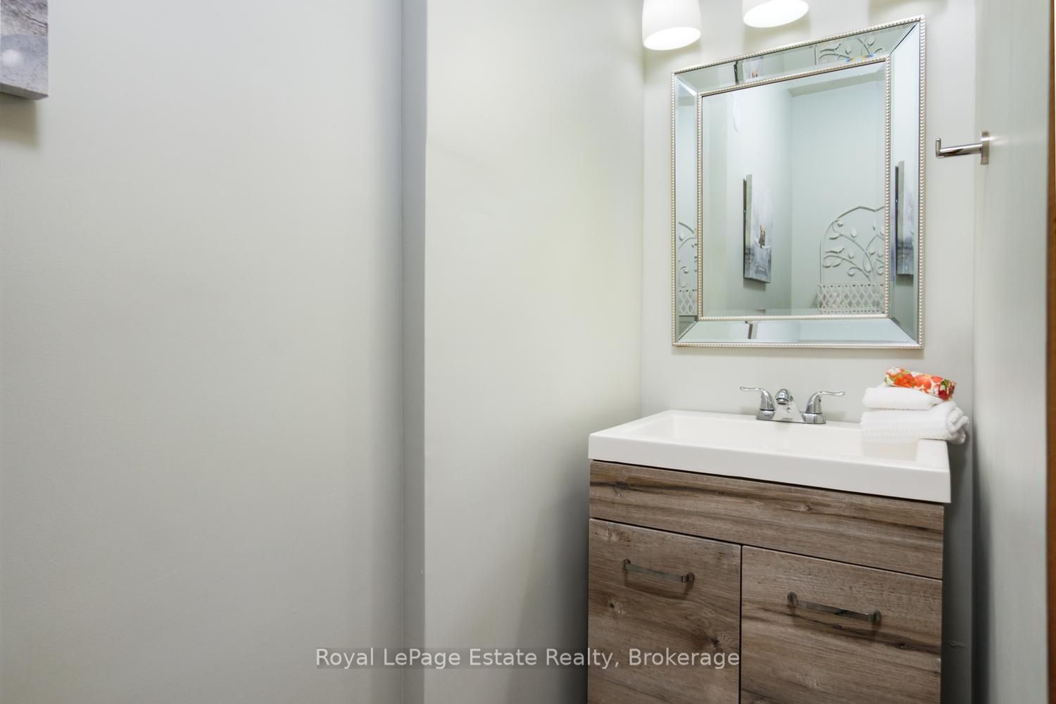 32 London Street Property Photo 19