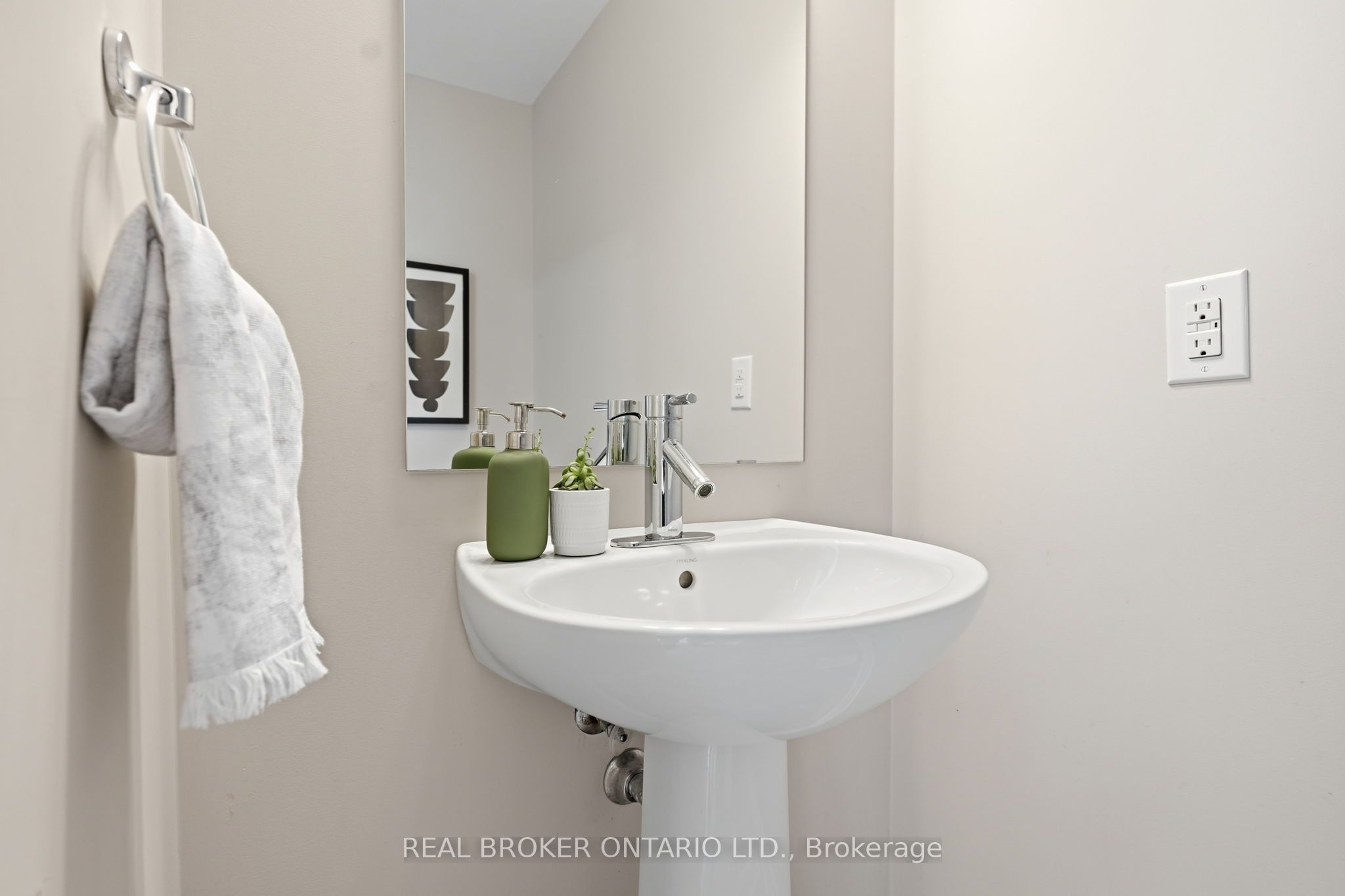 541 Winston Road 15 Property Photo 17