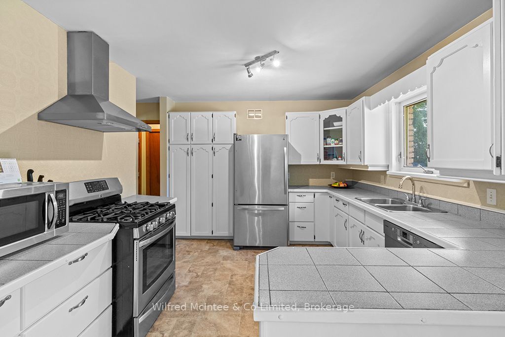 733036 Southgate 73 Side Road Property Photo 14
