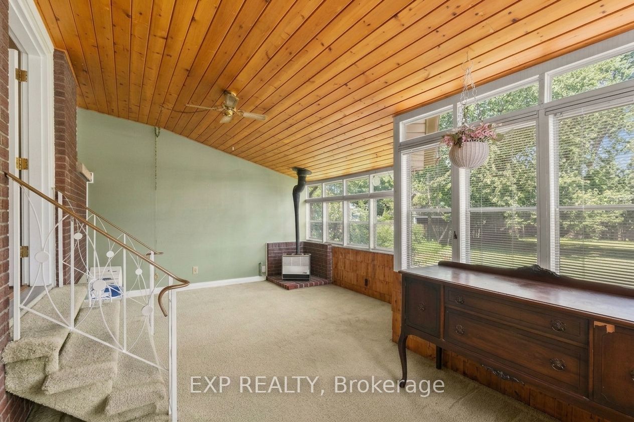 8800 Champlain Drive Property Photo 20