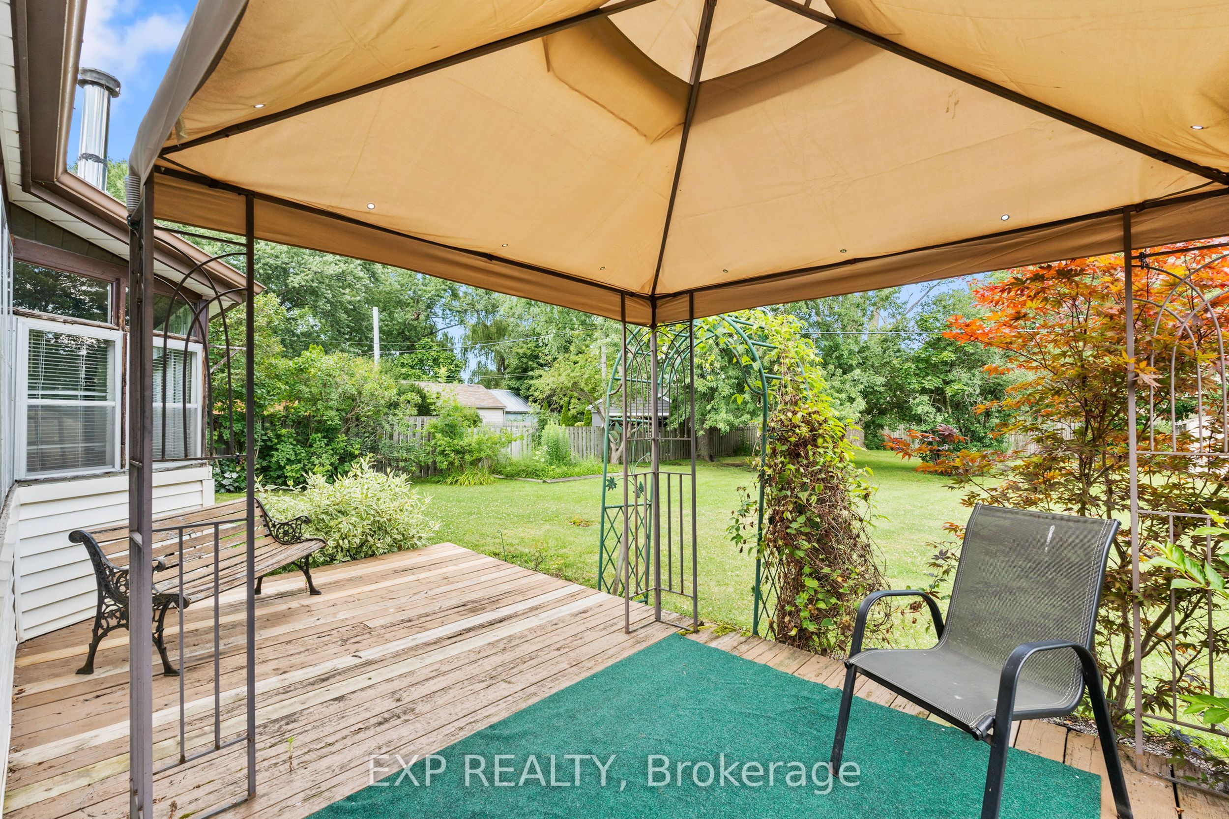 8800 Champlain Drive Property Photo 44