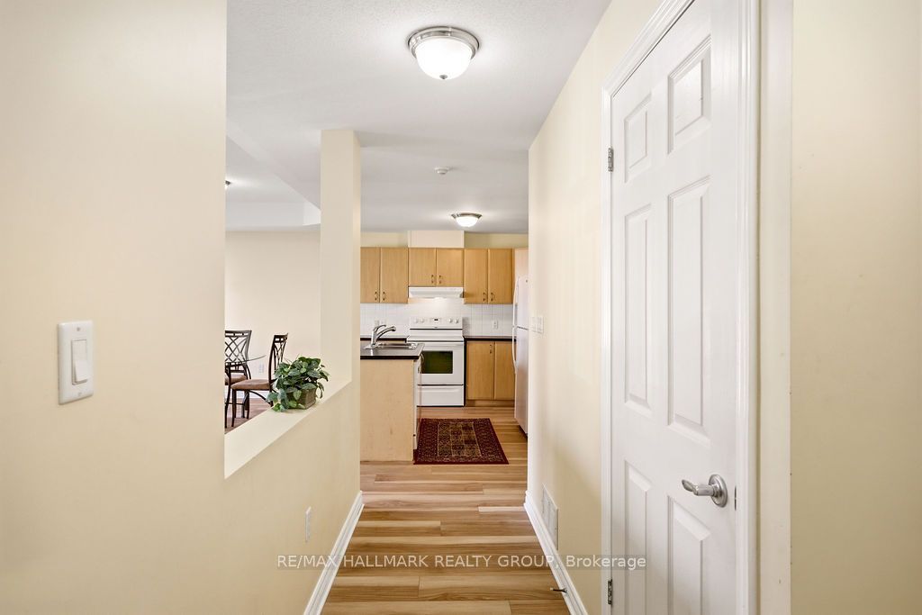 224 Paseo Private 3 Property Photo 6