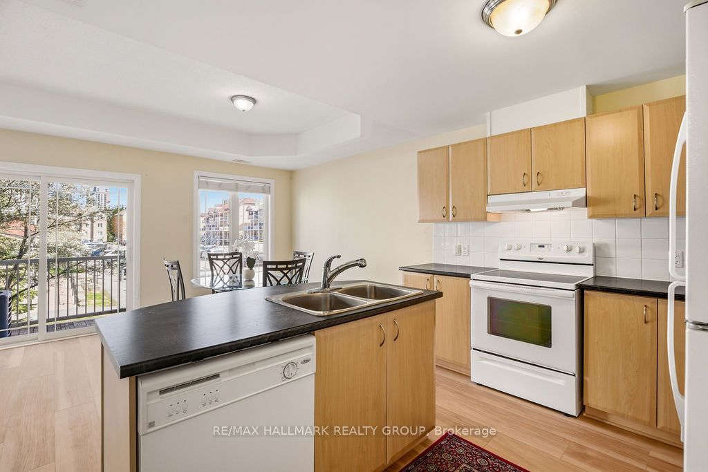 224 Paseo Private 3 Property Photo 16