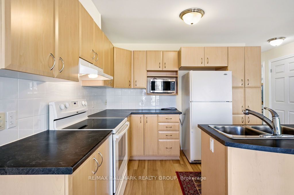 224 Paseo Private 3 Property Photo 17