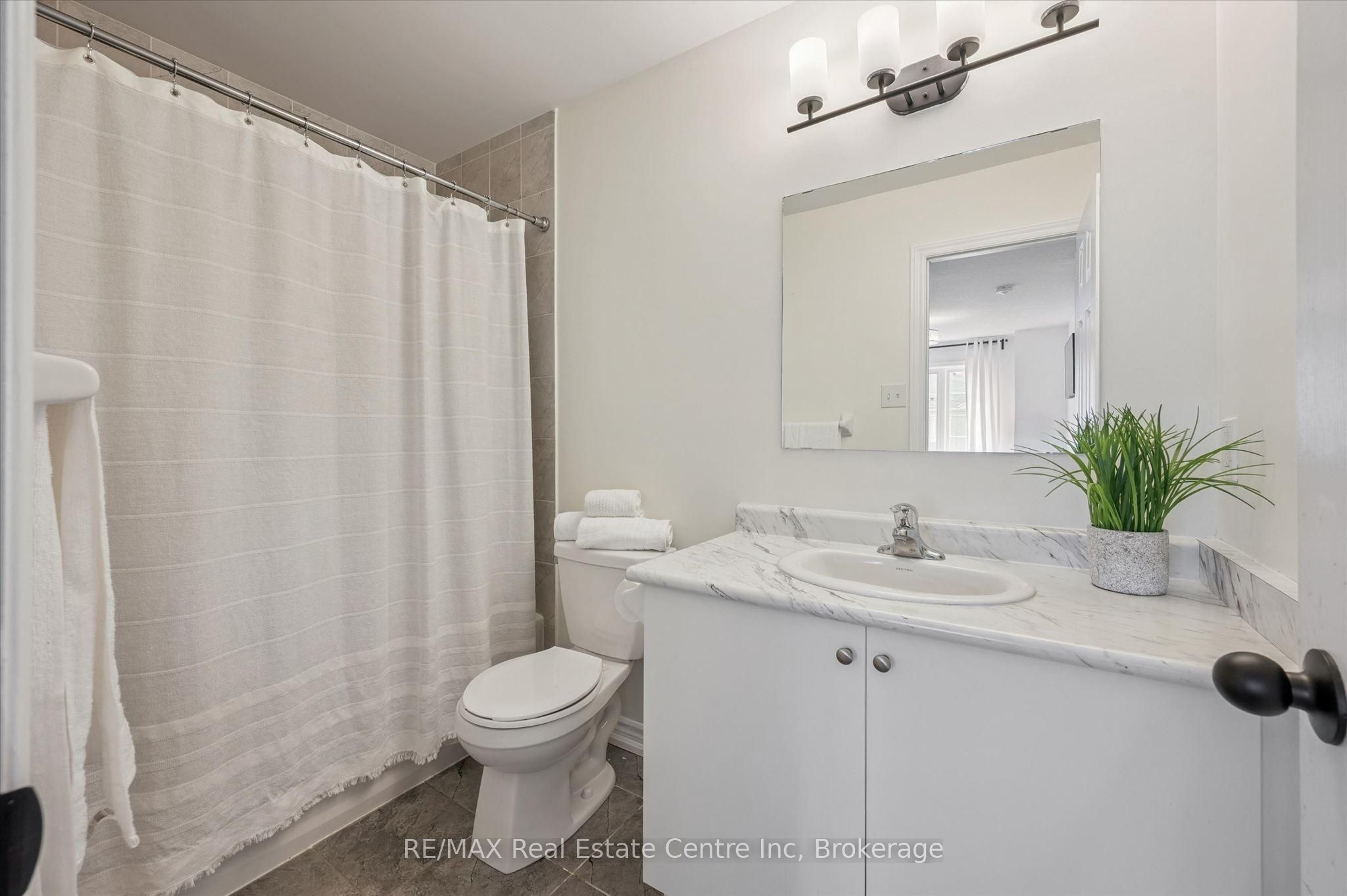 88 Decorso Drive 30 Property Photo 13