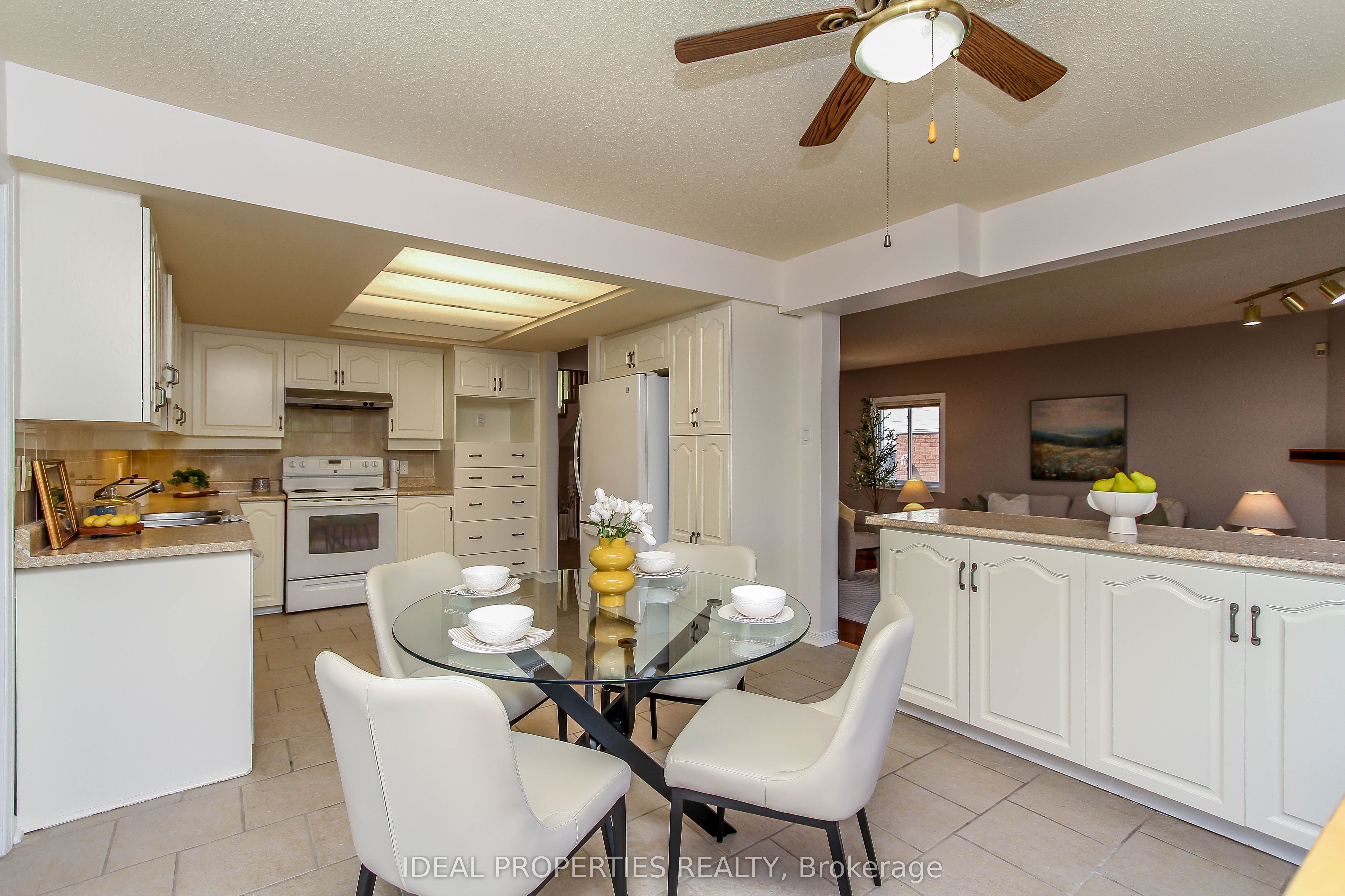 39 Huntings End Avenue Property Photo 18