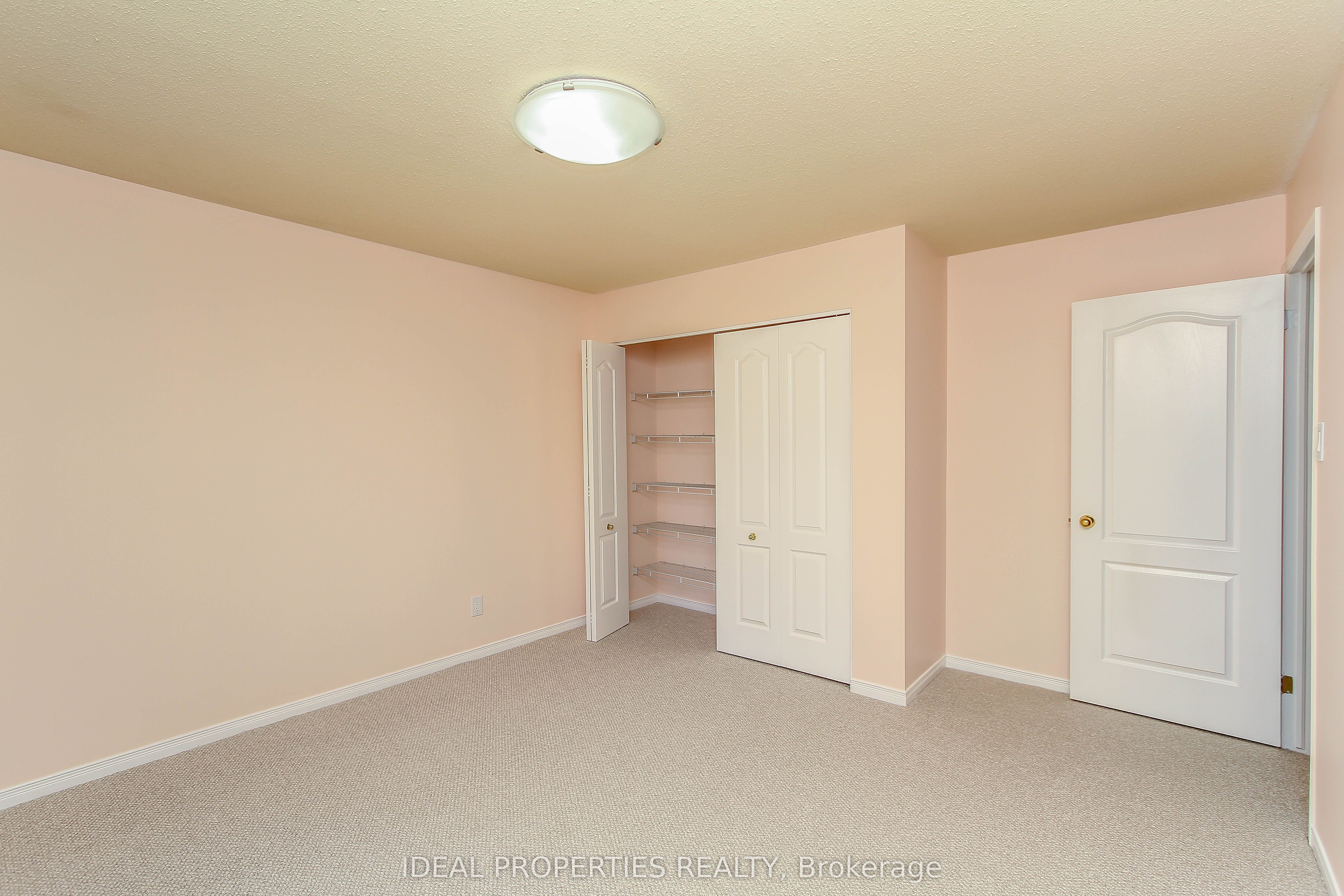 39 Huntings End Avenue Property Photo 36