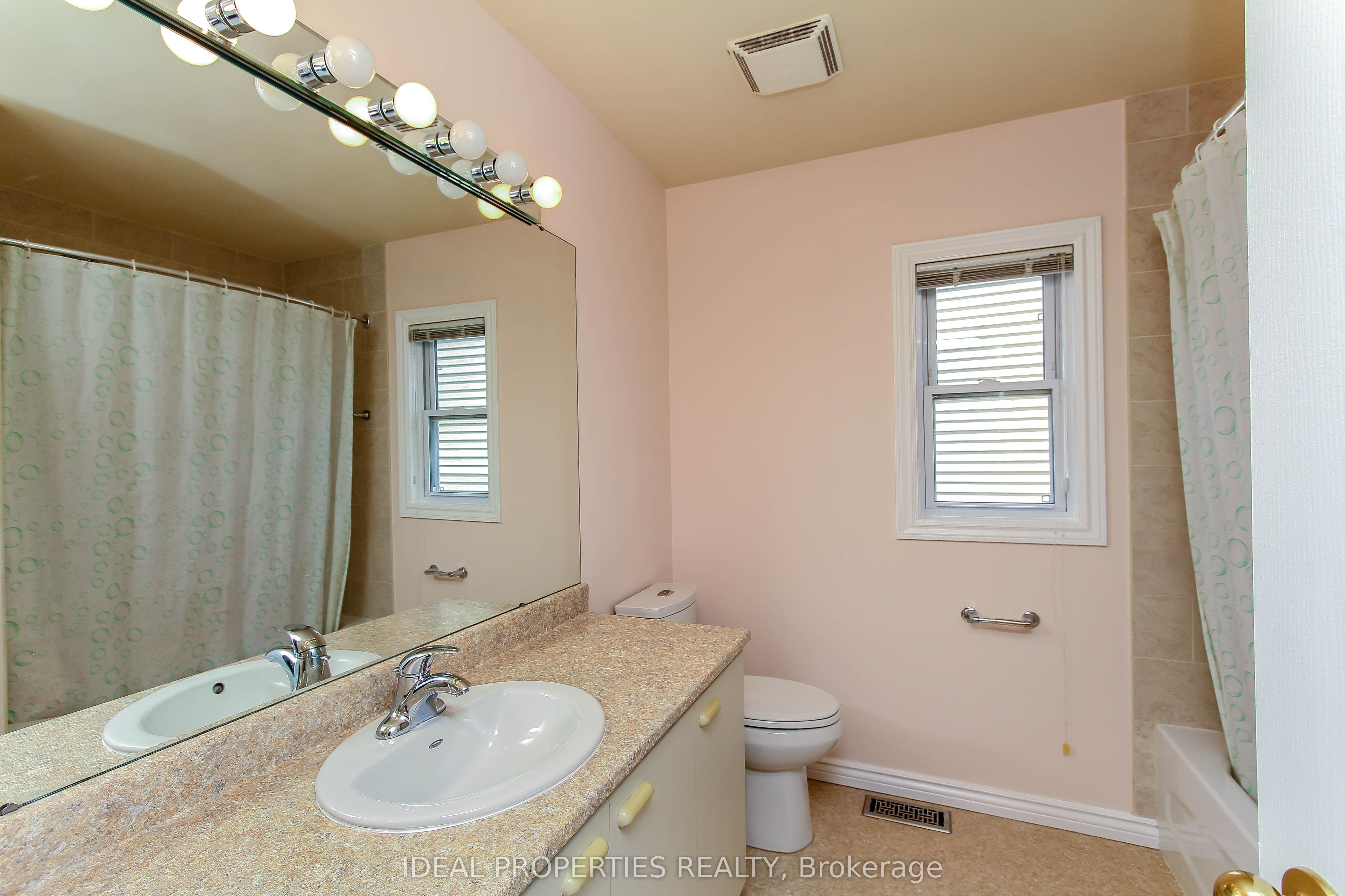 39 Huntings End Avenue Property Photo 37