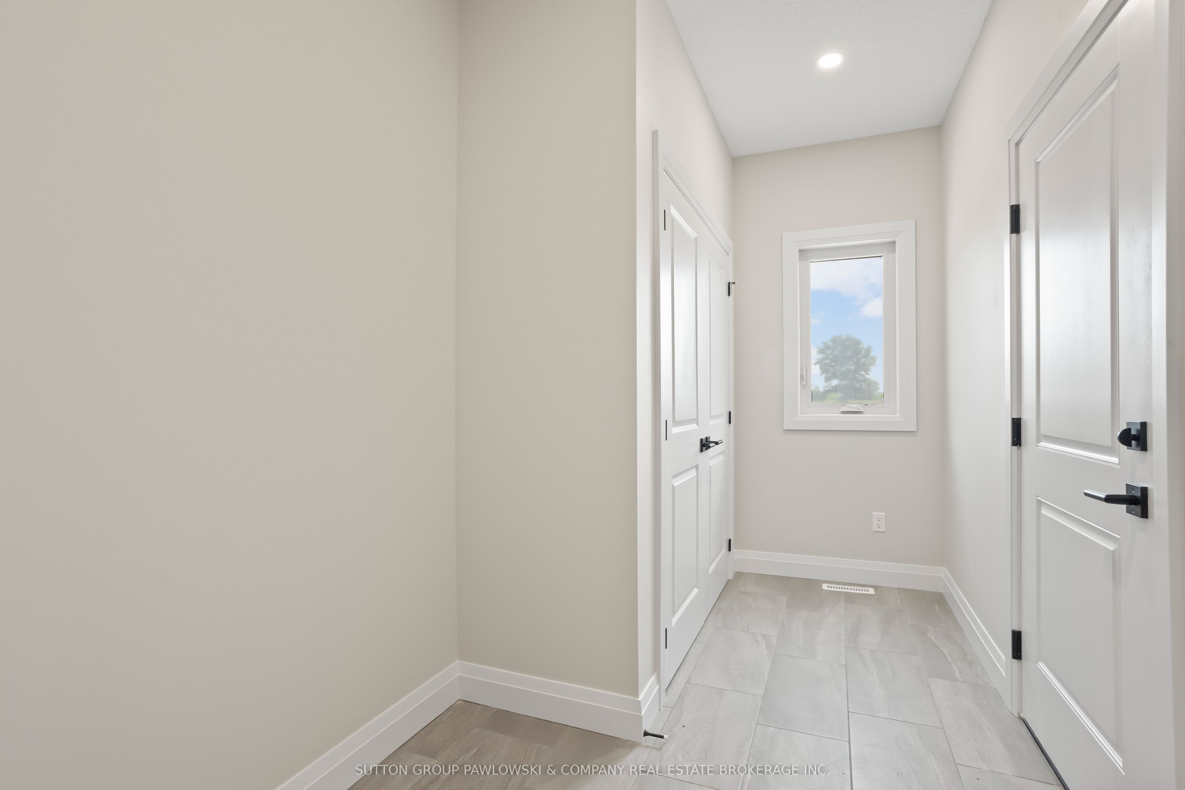 36 Benner Boulevard Lot #66 Property Photo 18