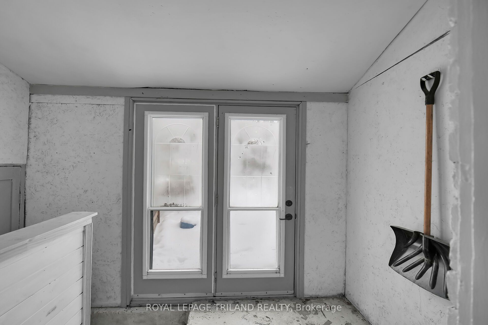 18 Wharncliffe Road S Property Photo 13