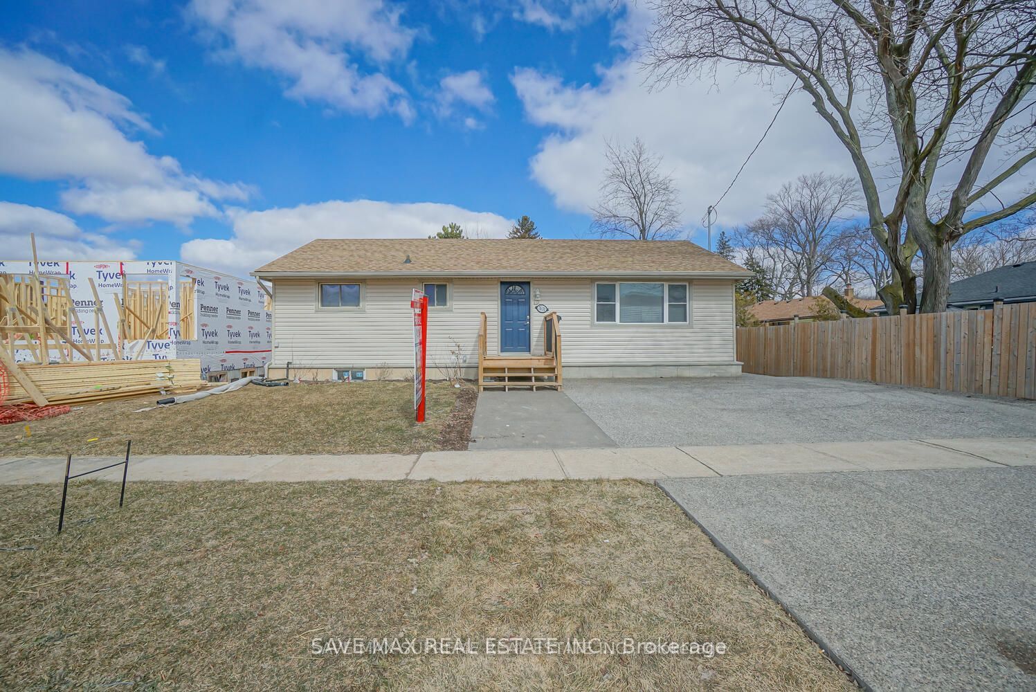 7631 Wayne Street Property Photo 3