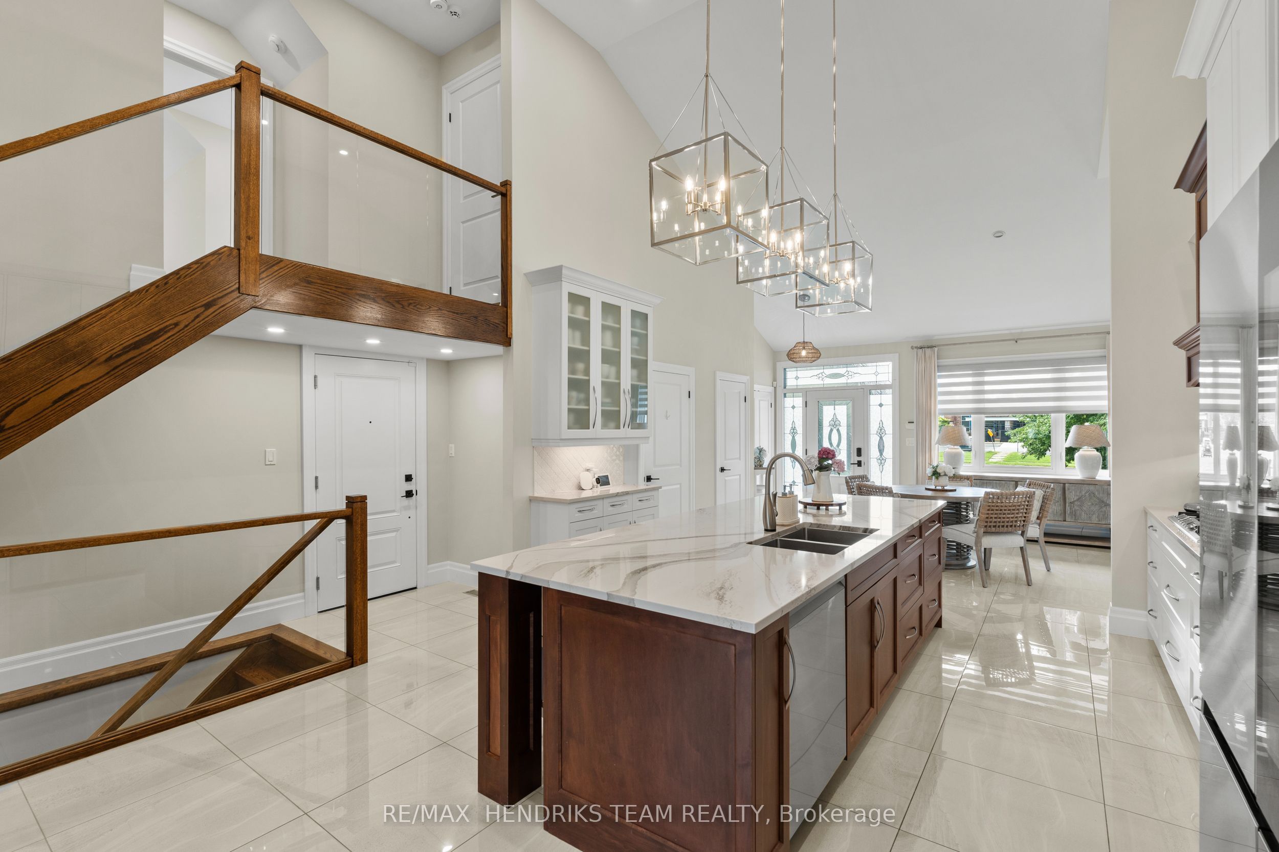 5b Wilholme Drive Property Photo 15