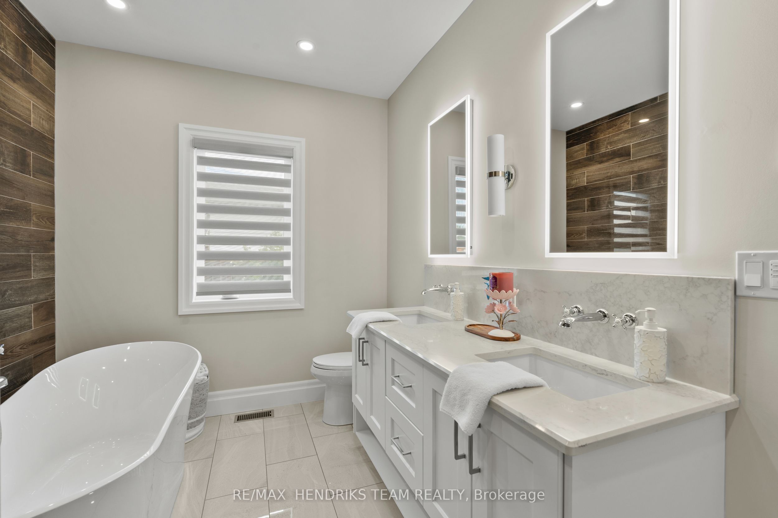 5b Wilholme Drive Property Photo 20