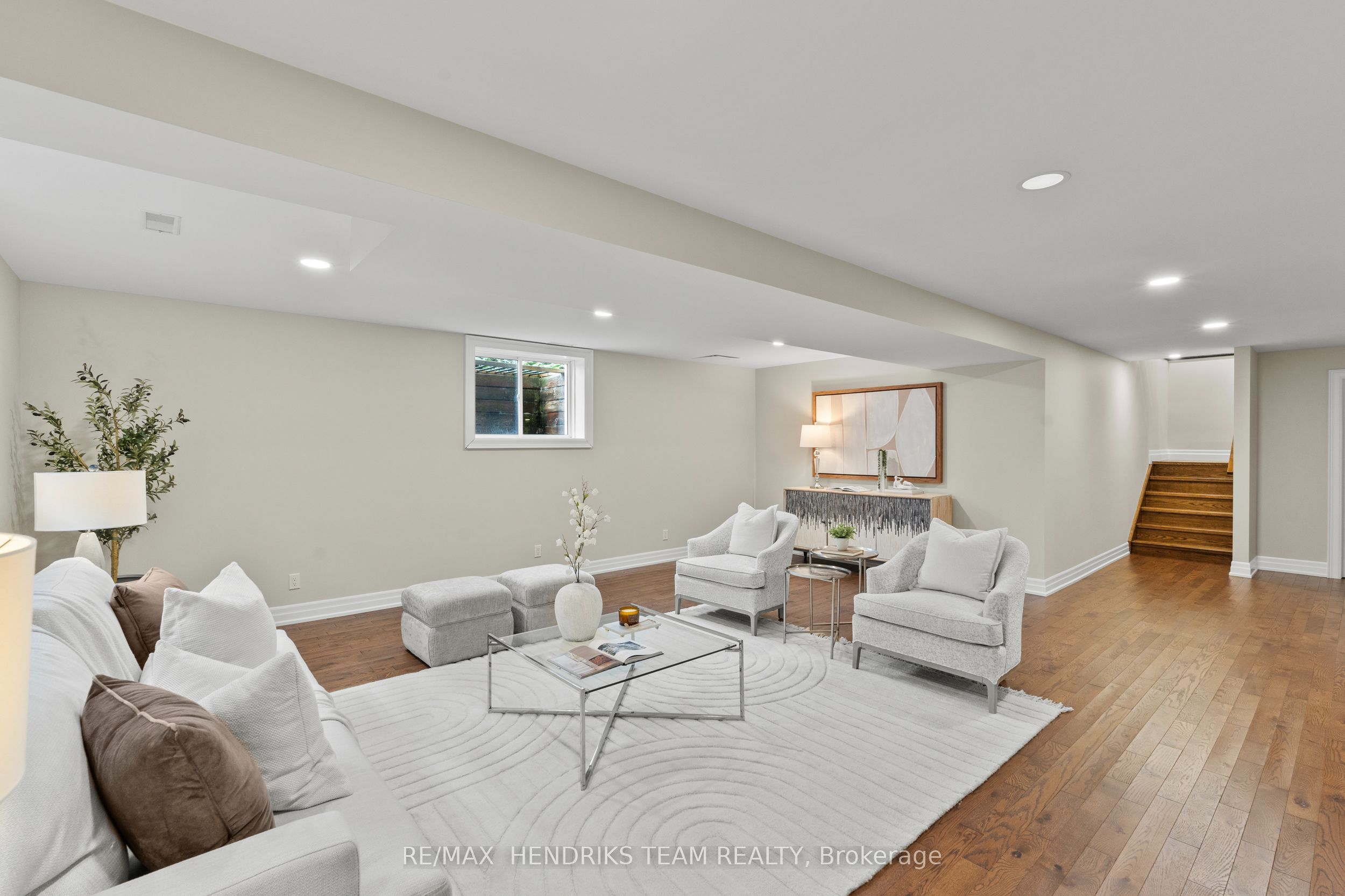 5b Wilholme Drive Property Photo 31