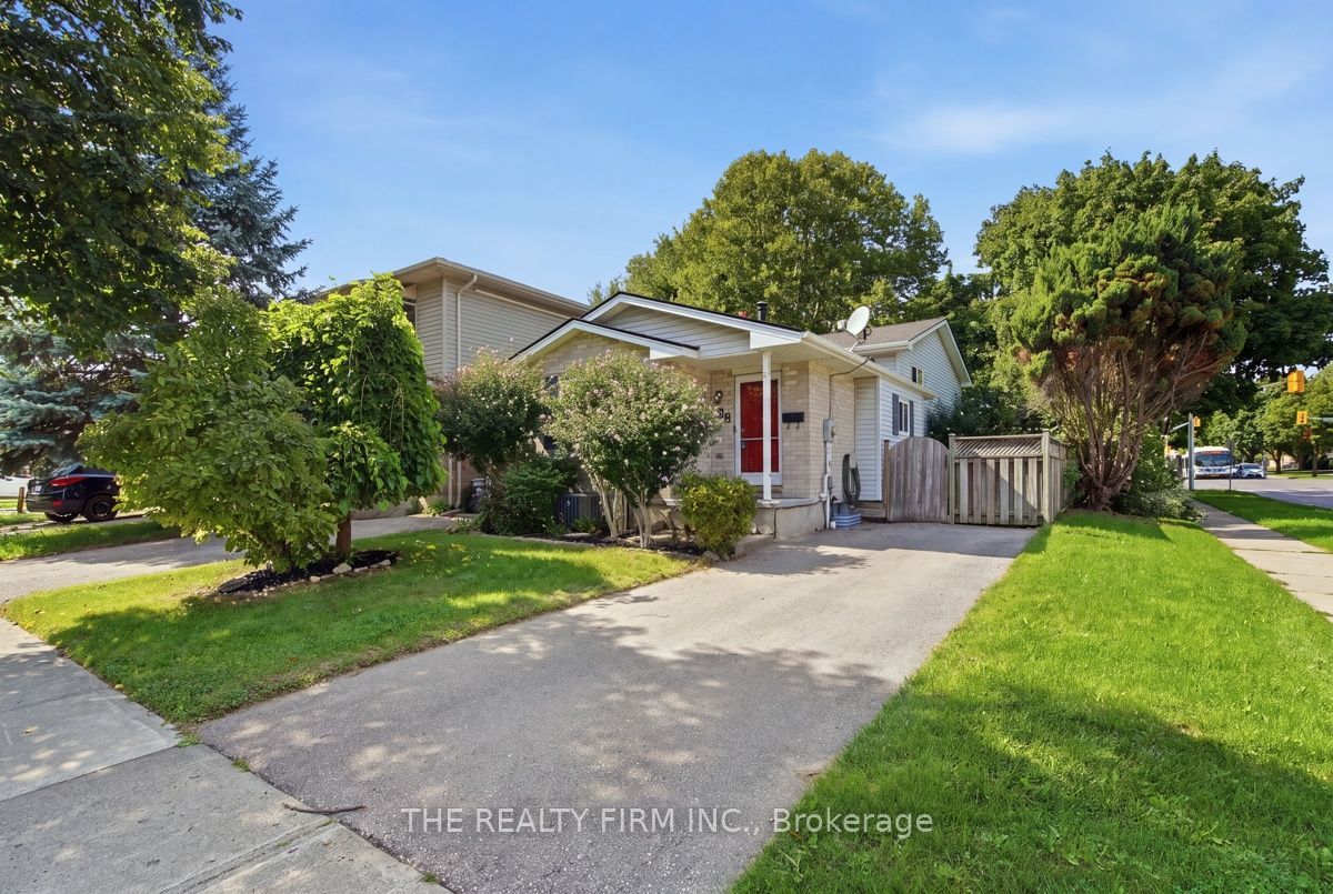 258 Olympic Crescent Property Photo 1