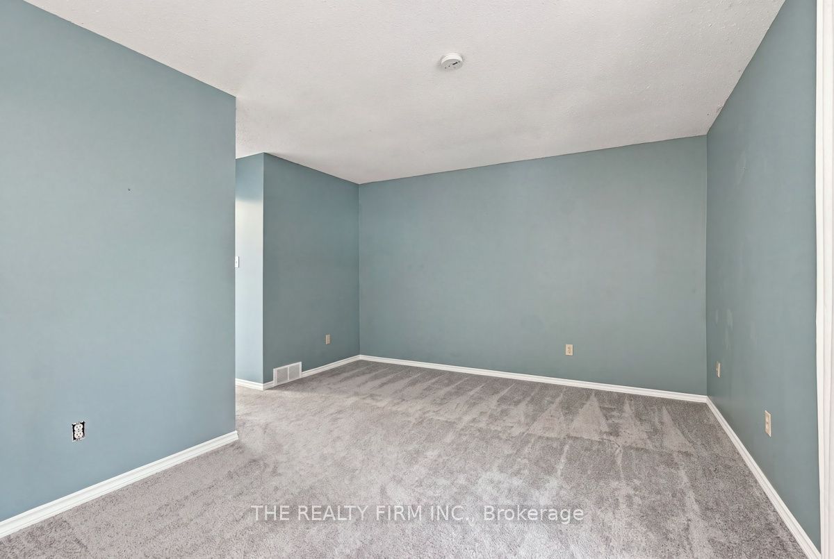 258 Olympic Crescent Property Photo 17