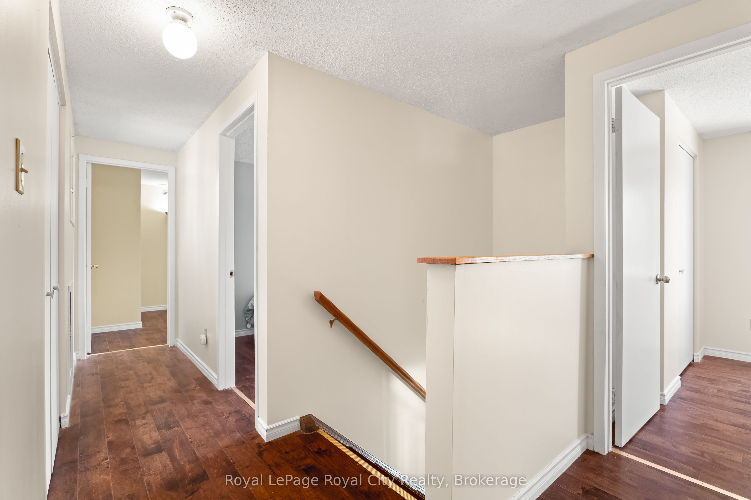 121 Imperial Road N Property Photo 19