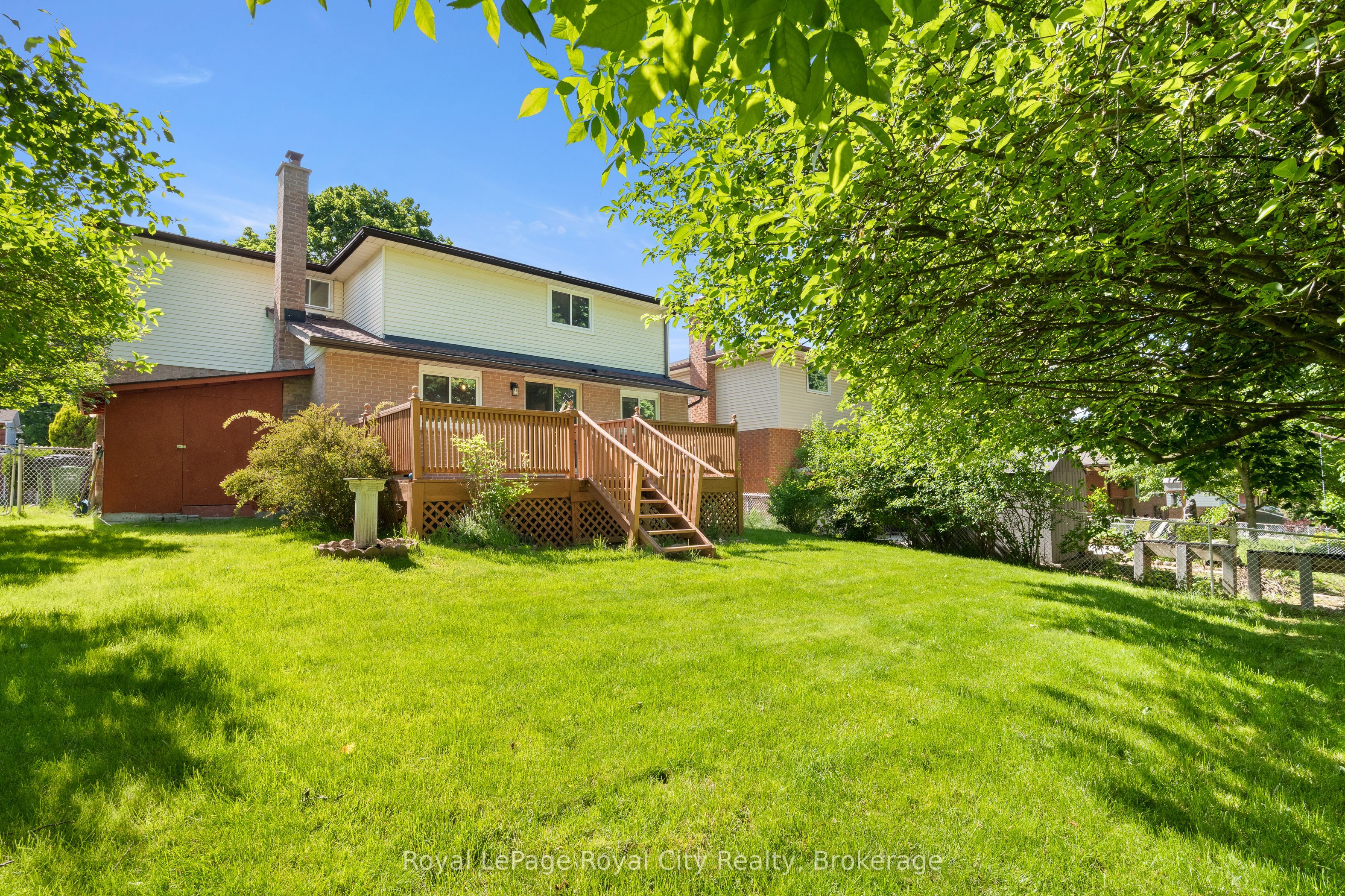121 Imperial Road N Property Photo 39