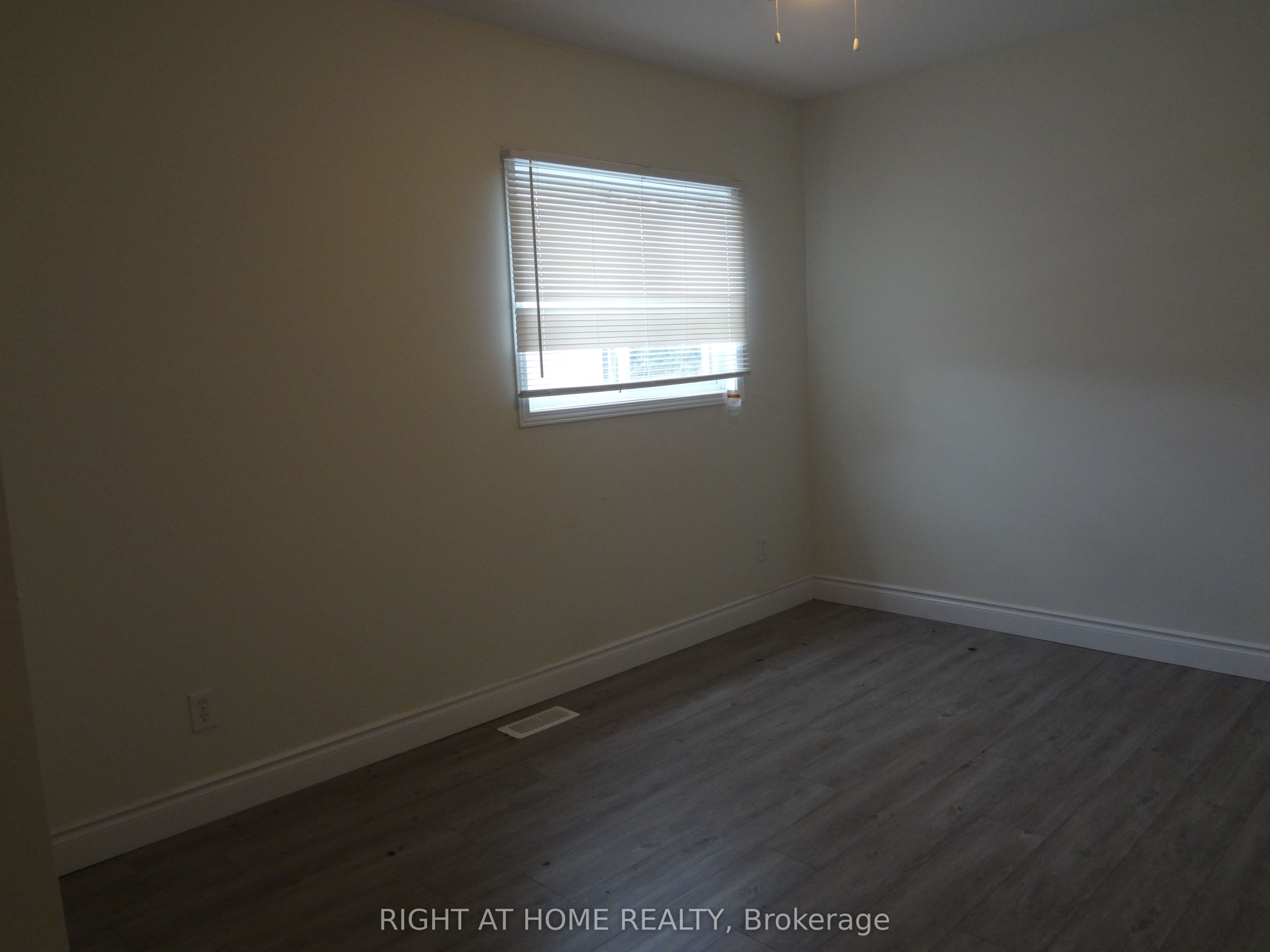 211 Veronica Drive 49 Property Photo 12