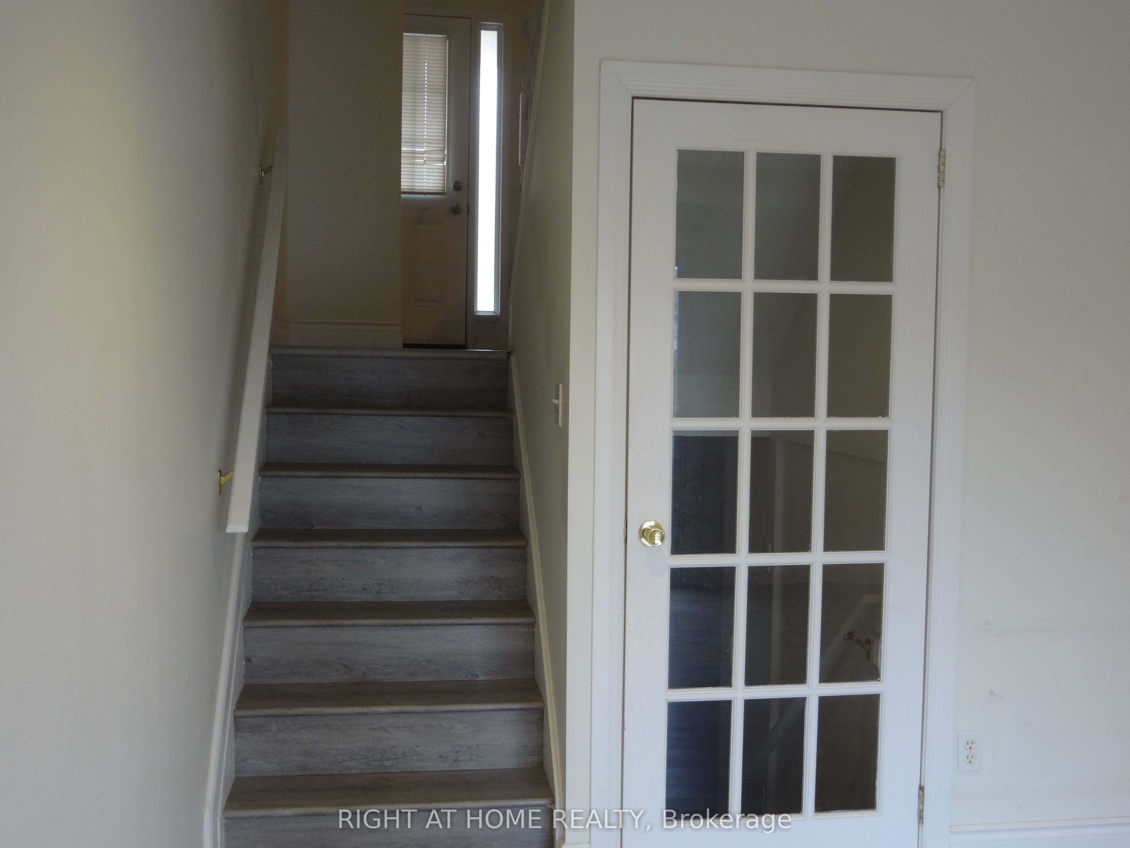 211 Veronica Drive 49 Property Photo 14