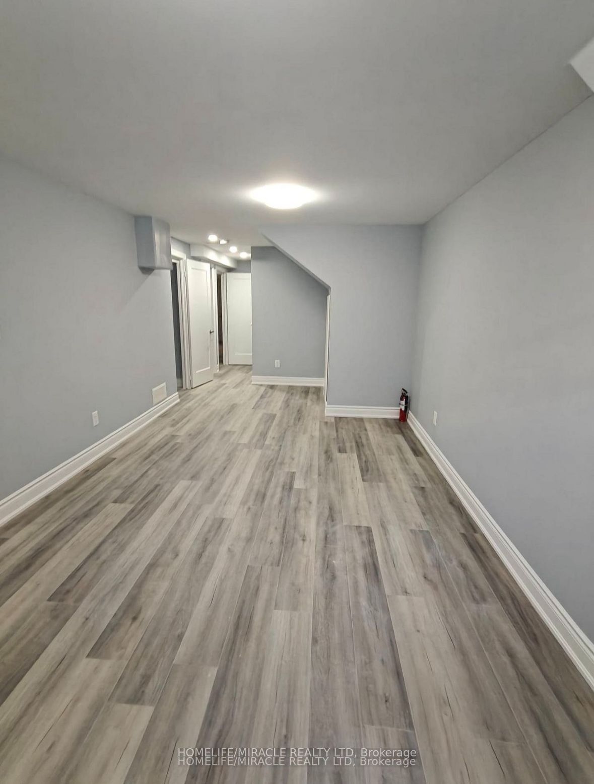 28 Crossmore Crescent Basement Property Photo 4