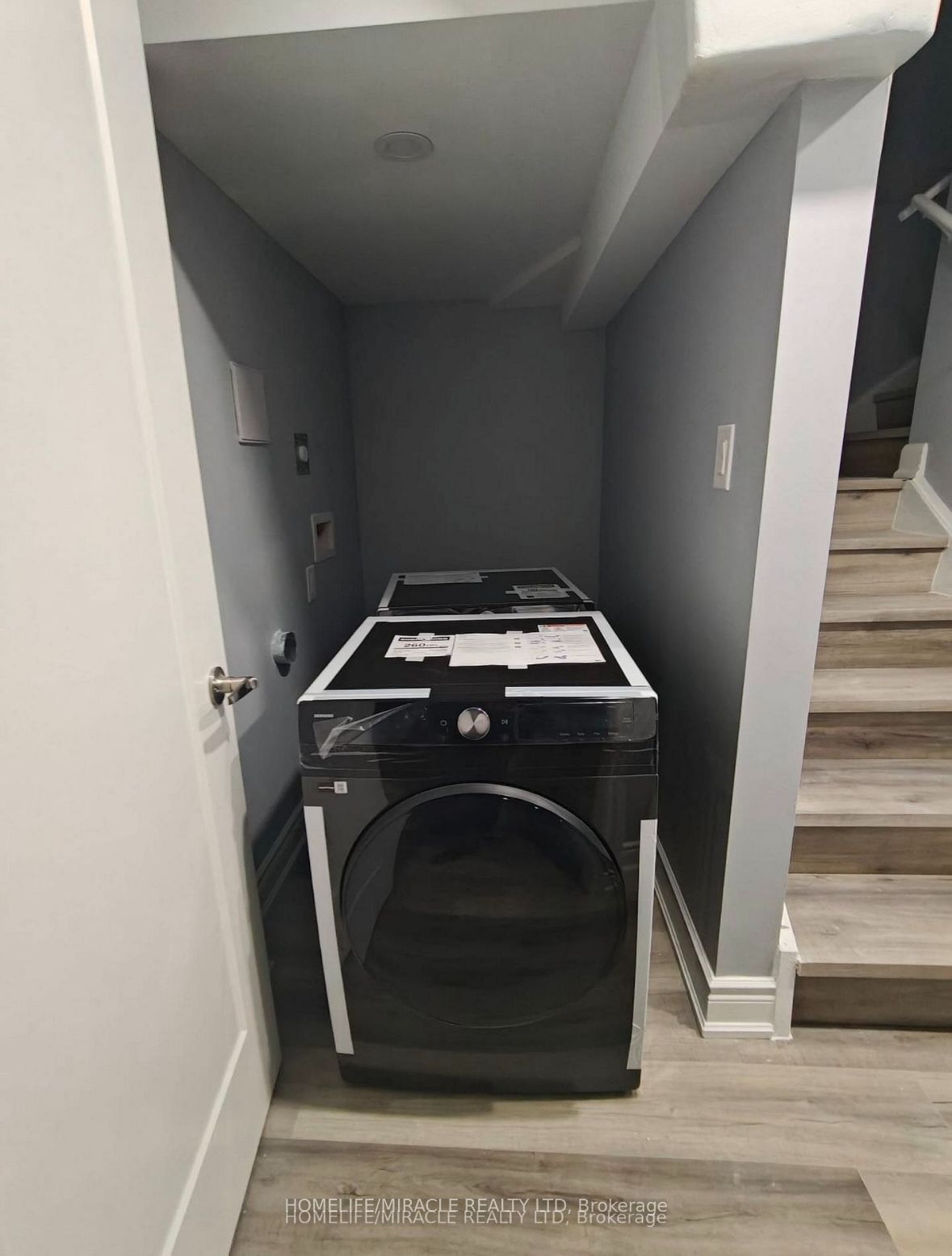28 Crossmore Crescent Basement Property Photo 9