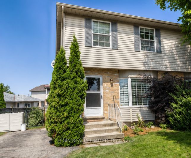 111 Manor Road Property Photo 1