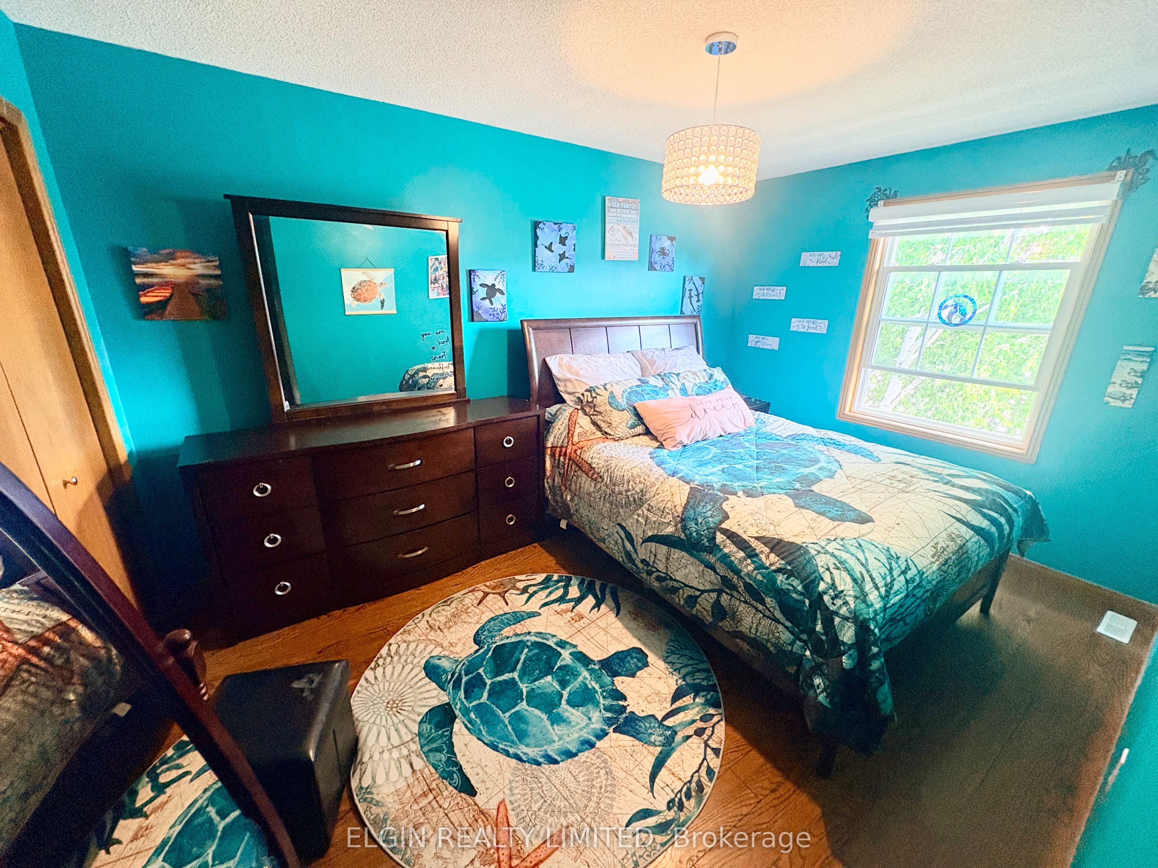 111 Manor Road Property Photo 6