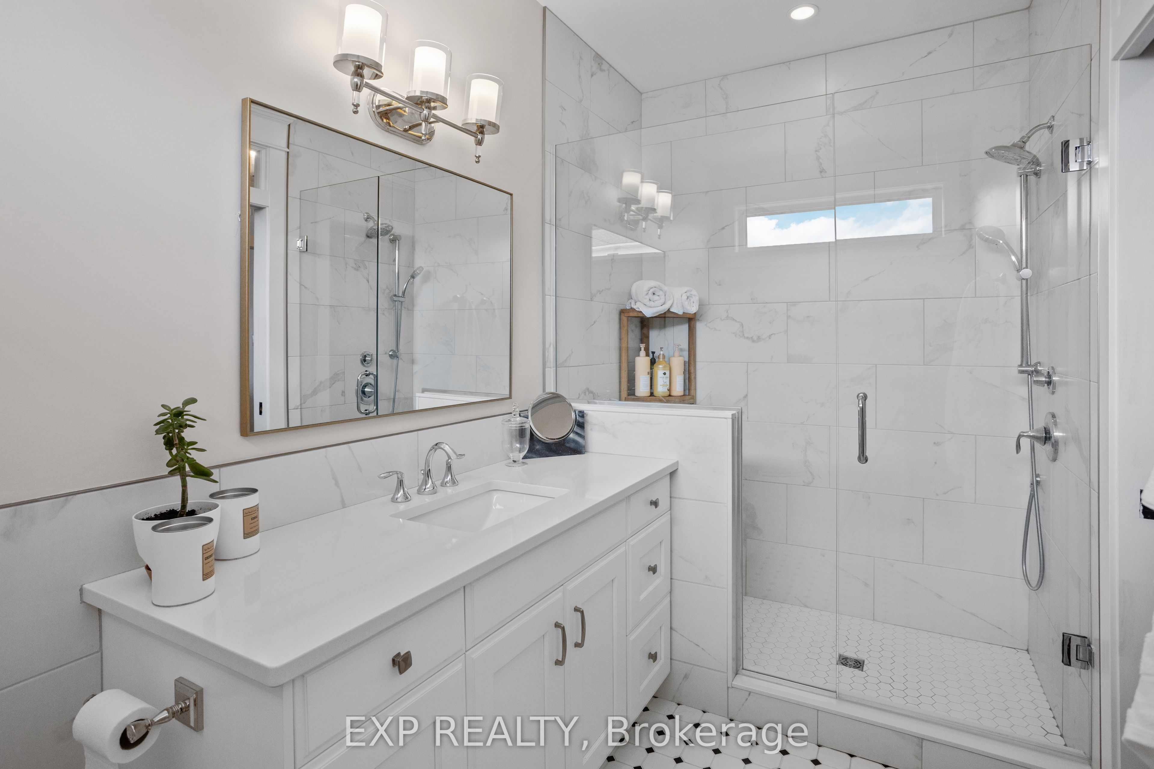 89 Gill Road Property Photo 21