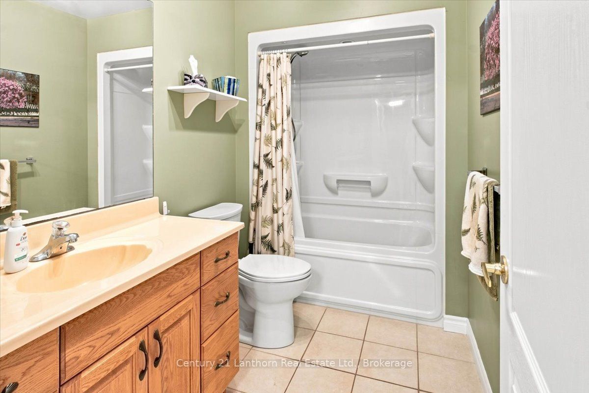 18448 Highway 62 Property Photo 20