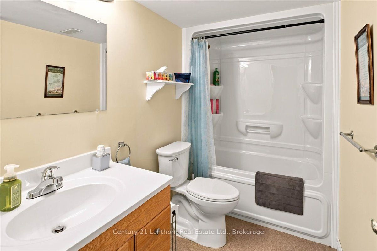 18448 Highway 62 Property Photo 31