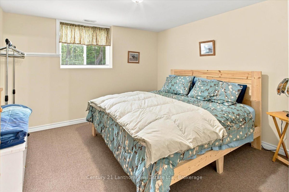 18448 Highway 62 Property Photo 32