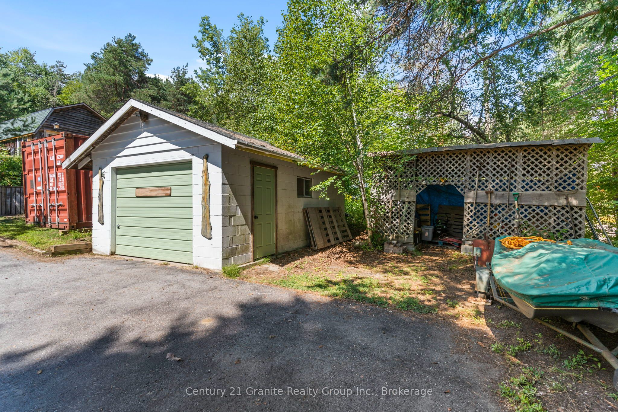 197 Bobcaygeon Road Property Photo 4