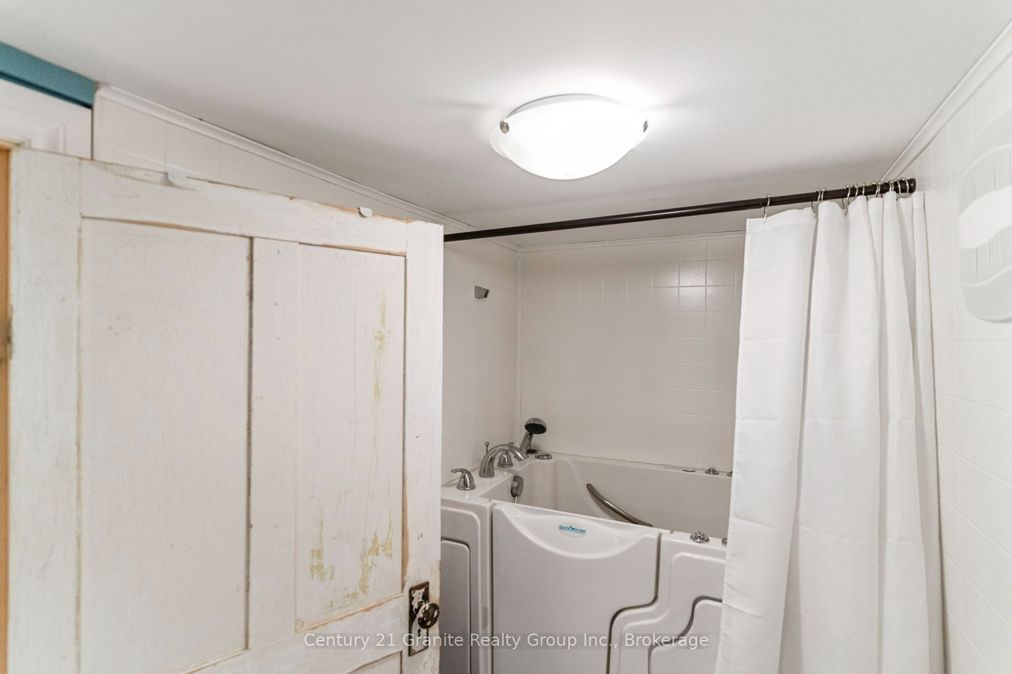 197 Bobcaygeon Road Property Photo 33