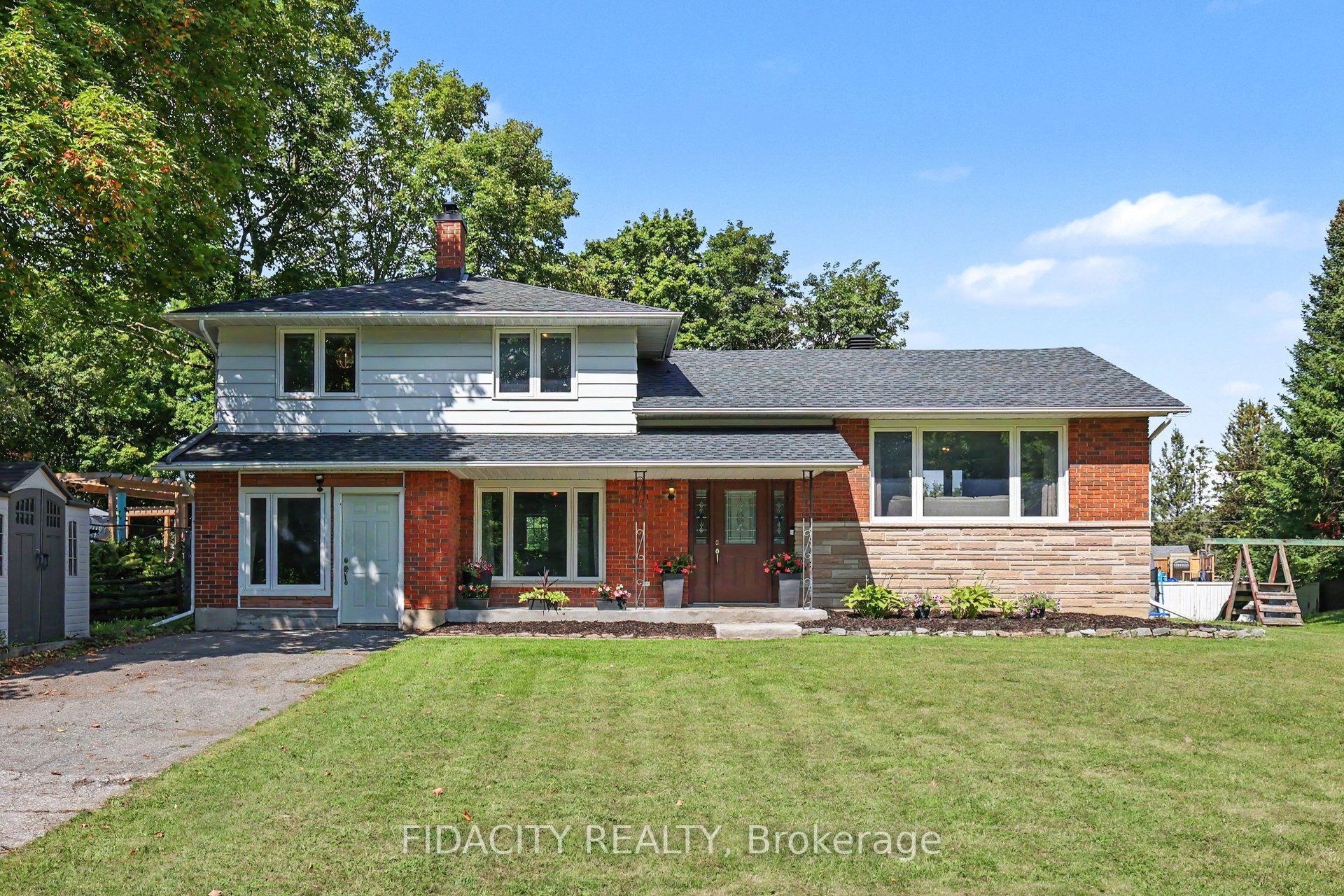 176 Doe Road Property Photo 1