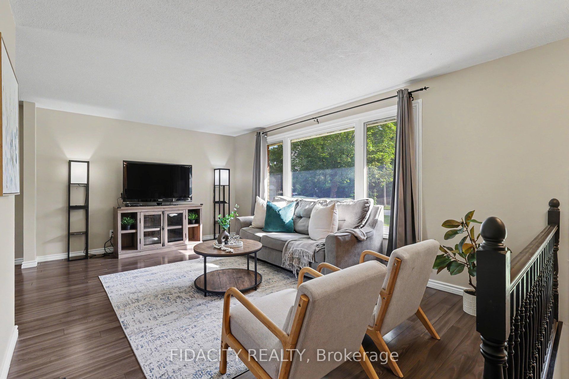 176 Doe Road Property Photo 7